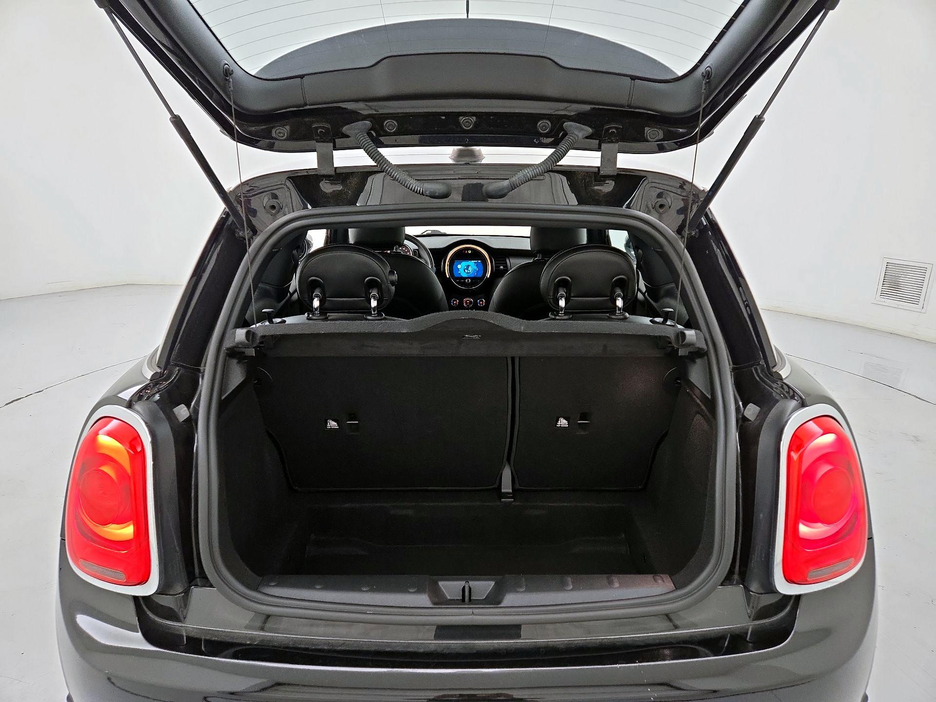 Thumbnail: 2021 MINI Cooper Hardtop - 20
