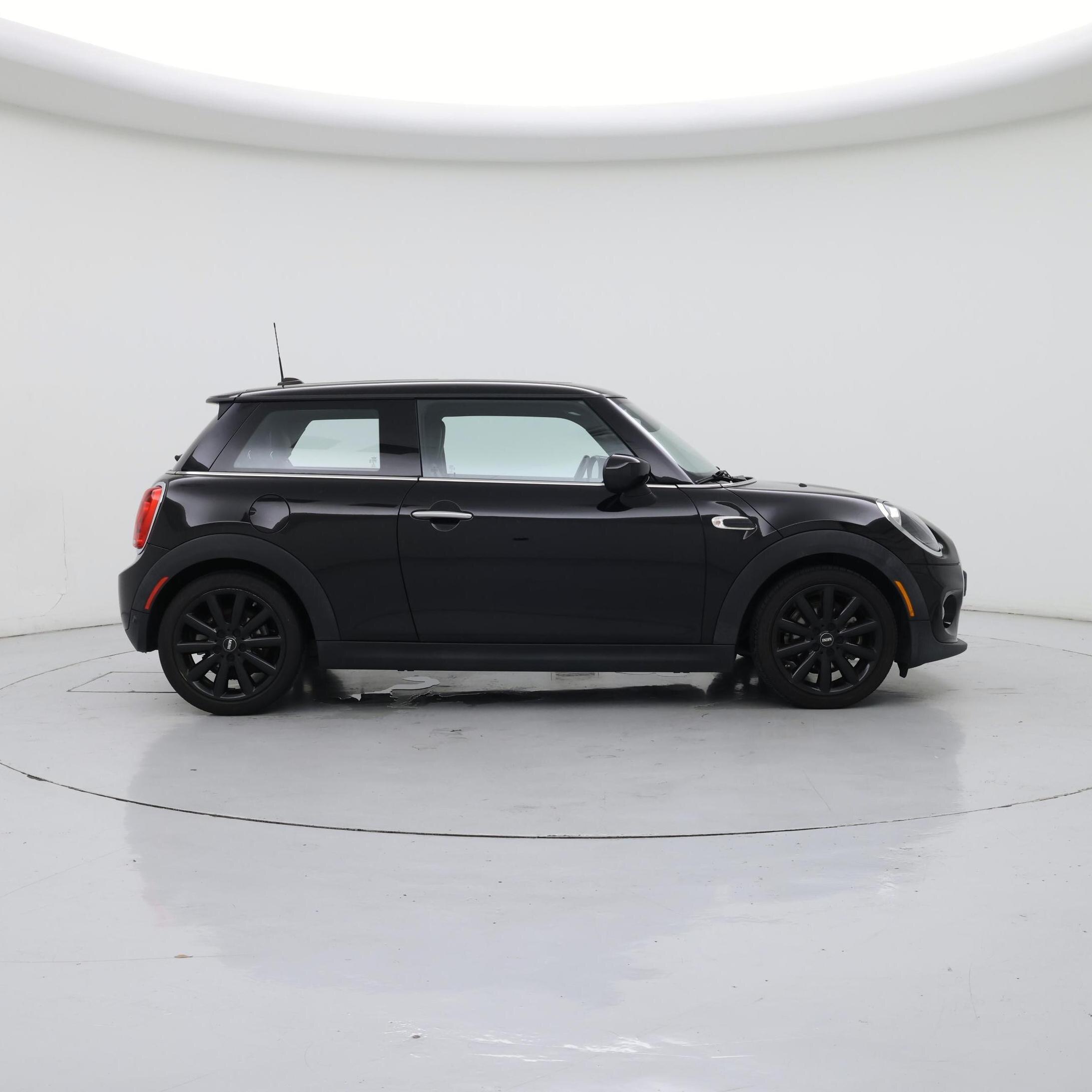 Thumbnail: 2021 MINI Cooper Hardtop - 7