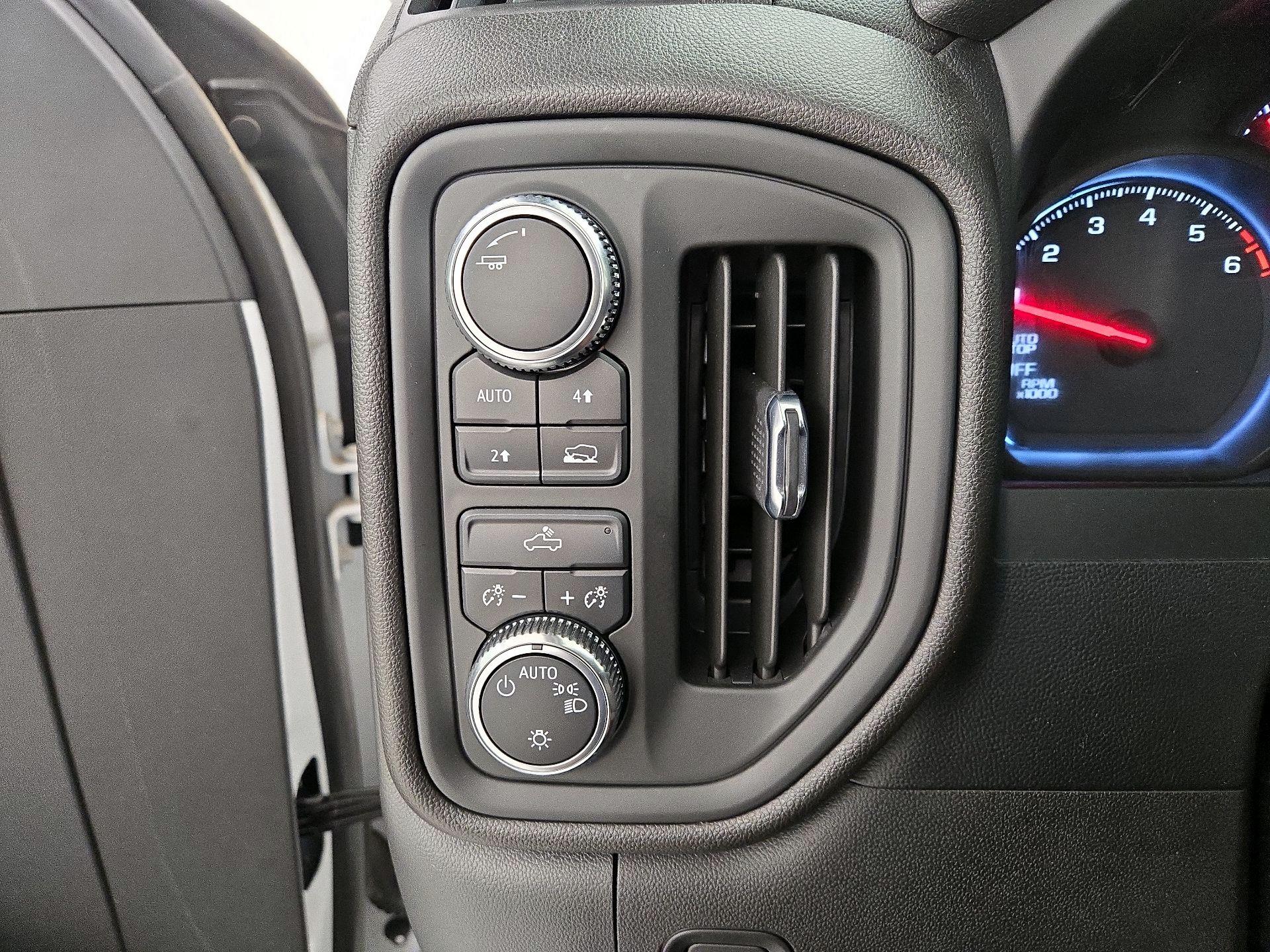 Thumbnail: 2022 GMC Sierra 1500 - 13