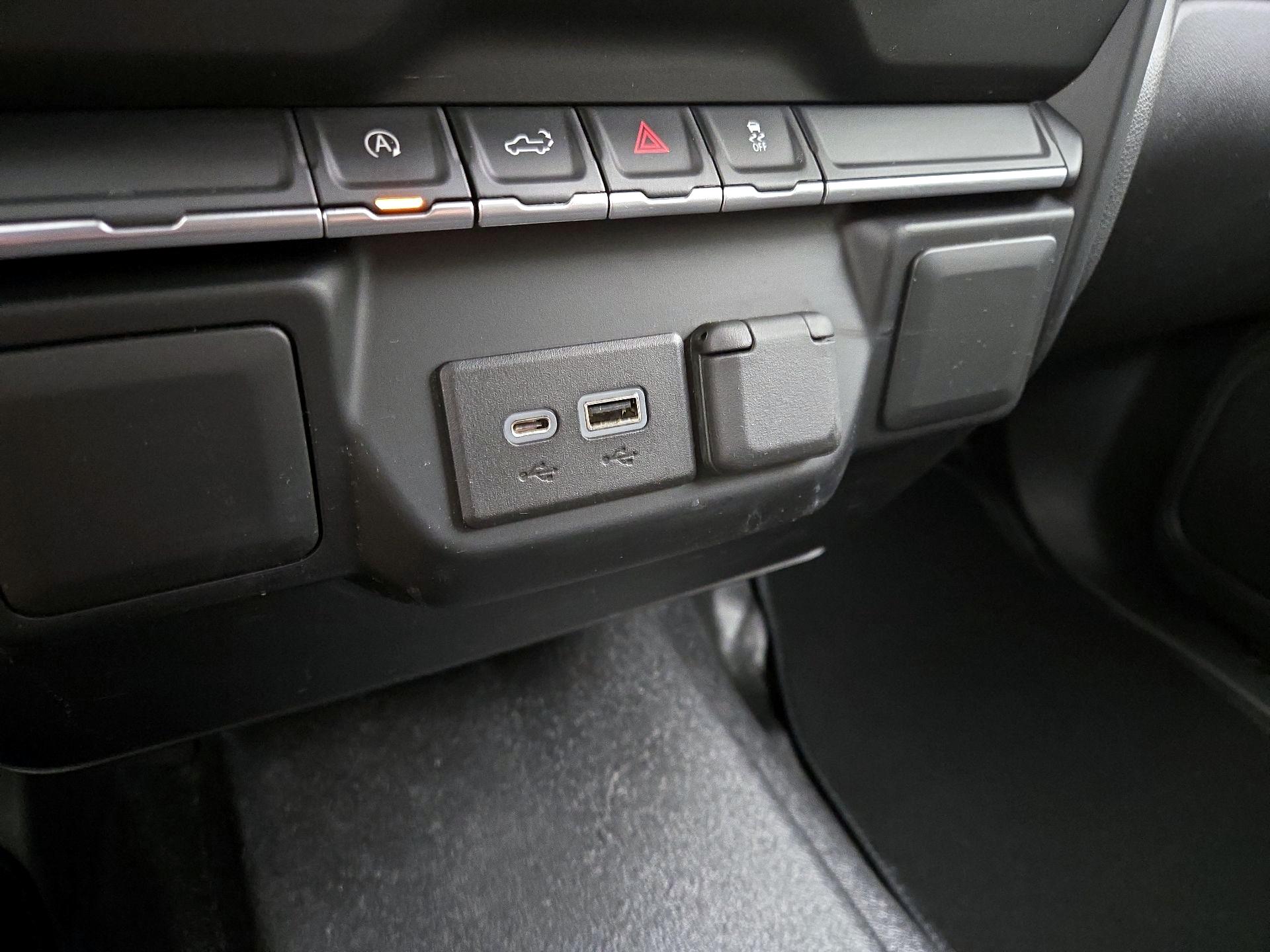 Thumbnail: 2022 GMC Sierra 1500 - 18