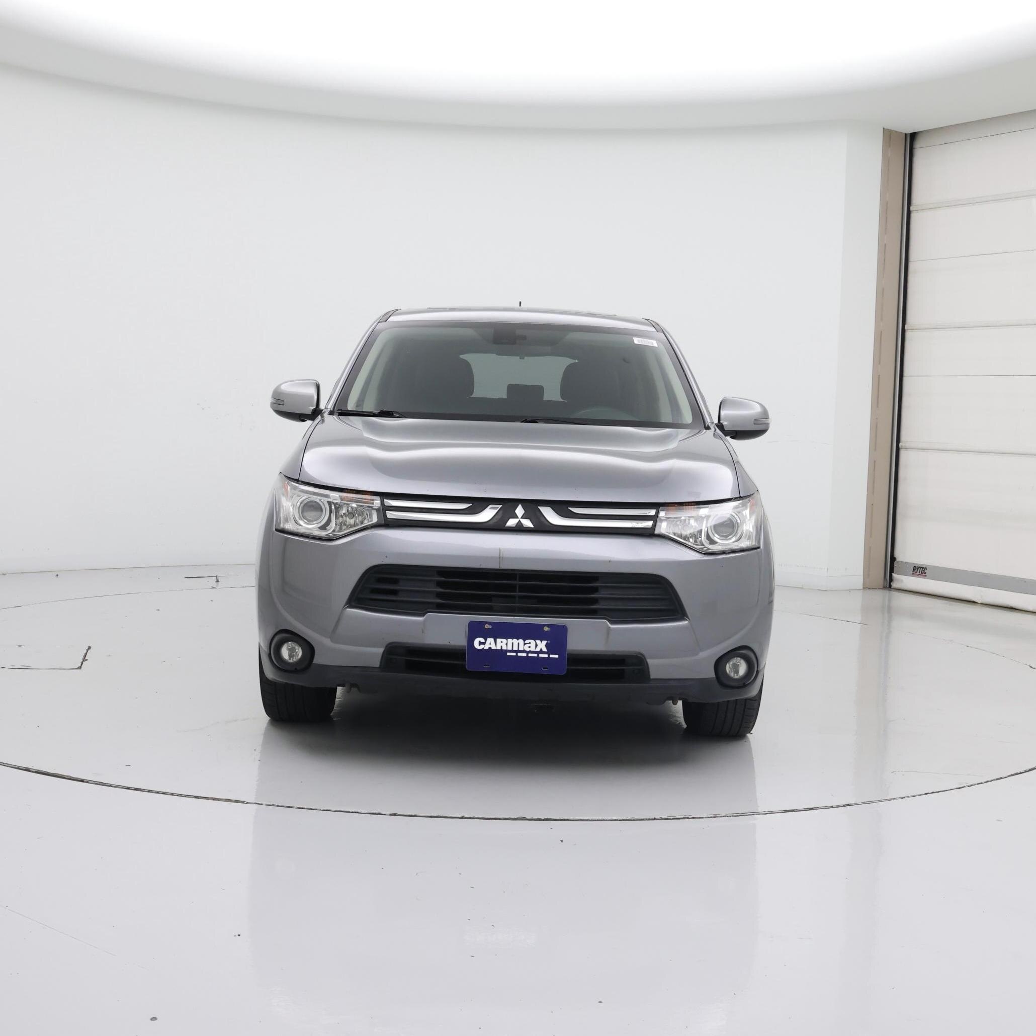 Thumbnail: 2014 Mitsubishi Outlander - 5