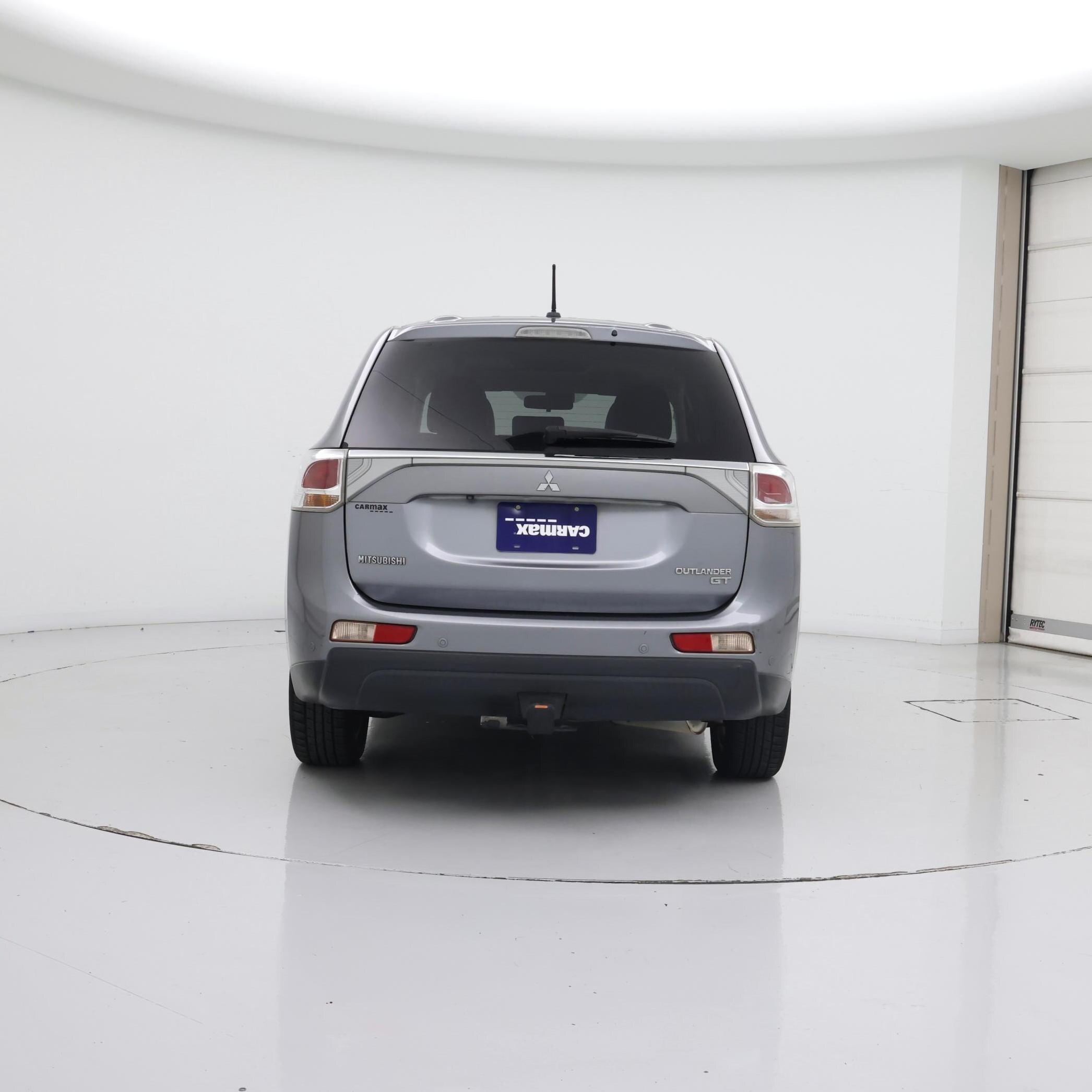 Thumbnail: 2014 Mitsubishi Outlander - 6