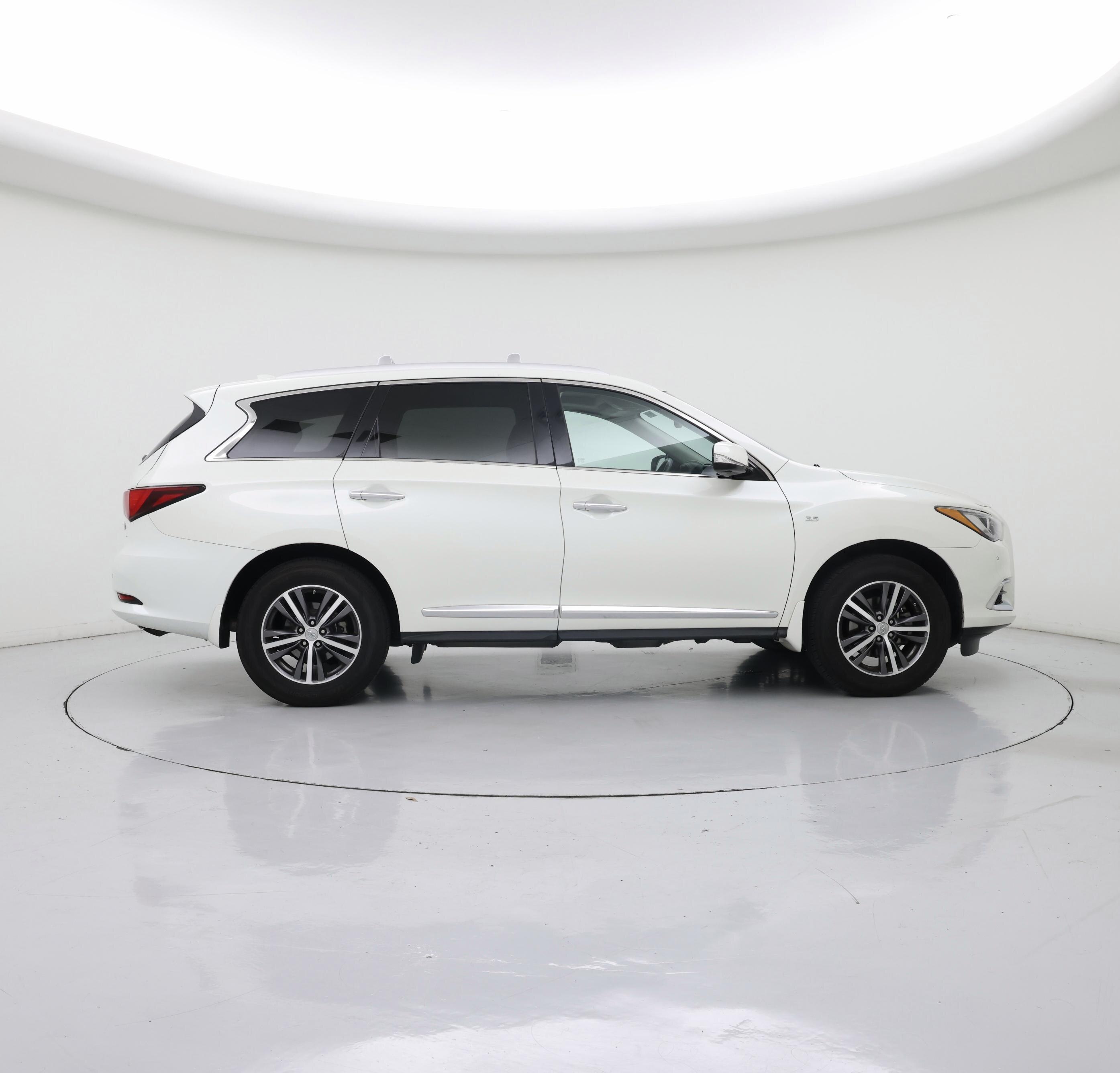 Thumbnail: 2017 INFINITI QX60 - 7