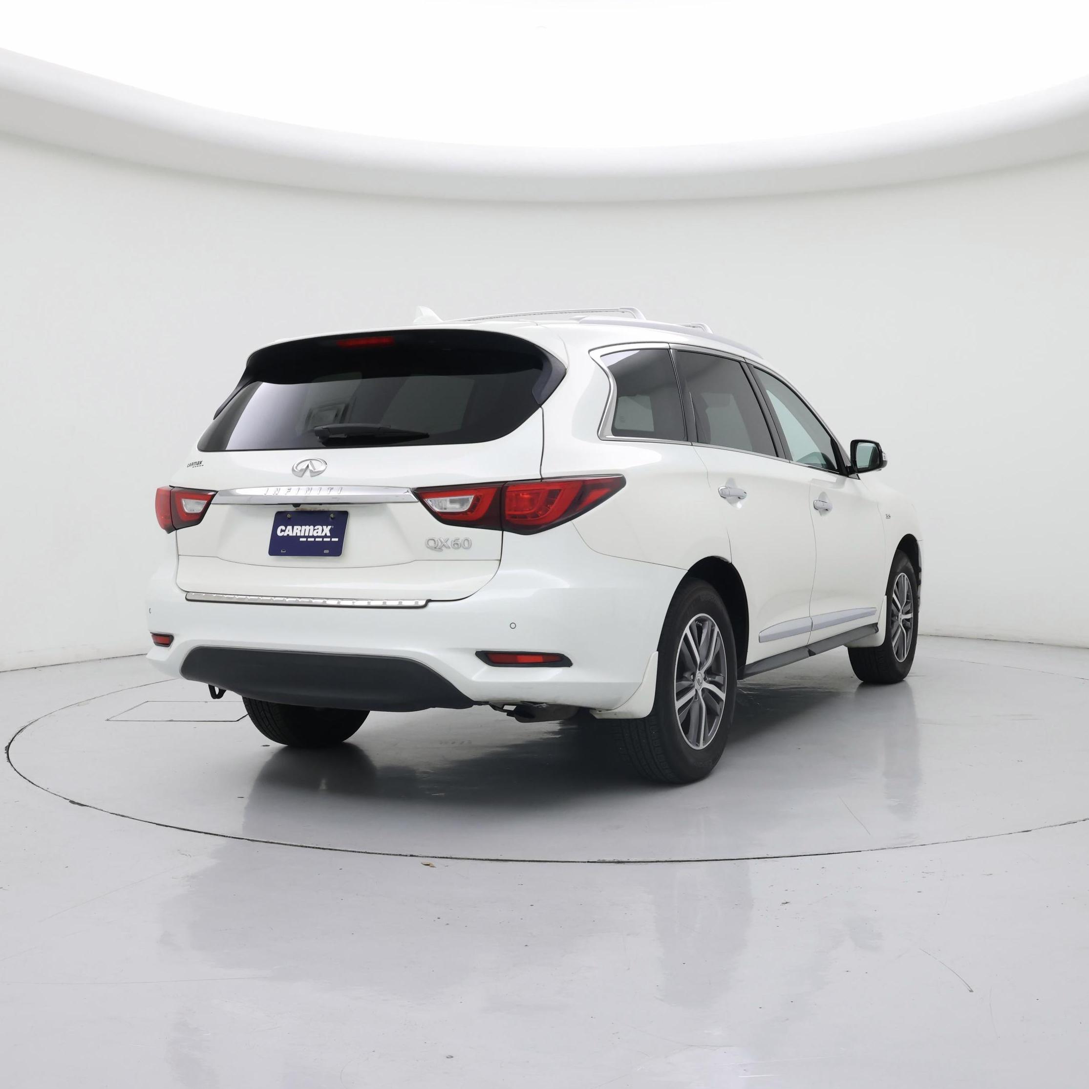 Thumbnail: 2017 INFINITI QX60 - 8