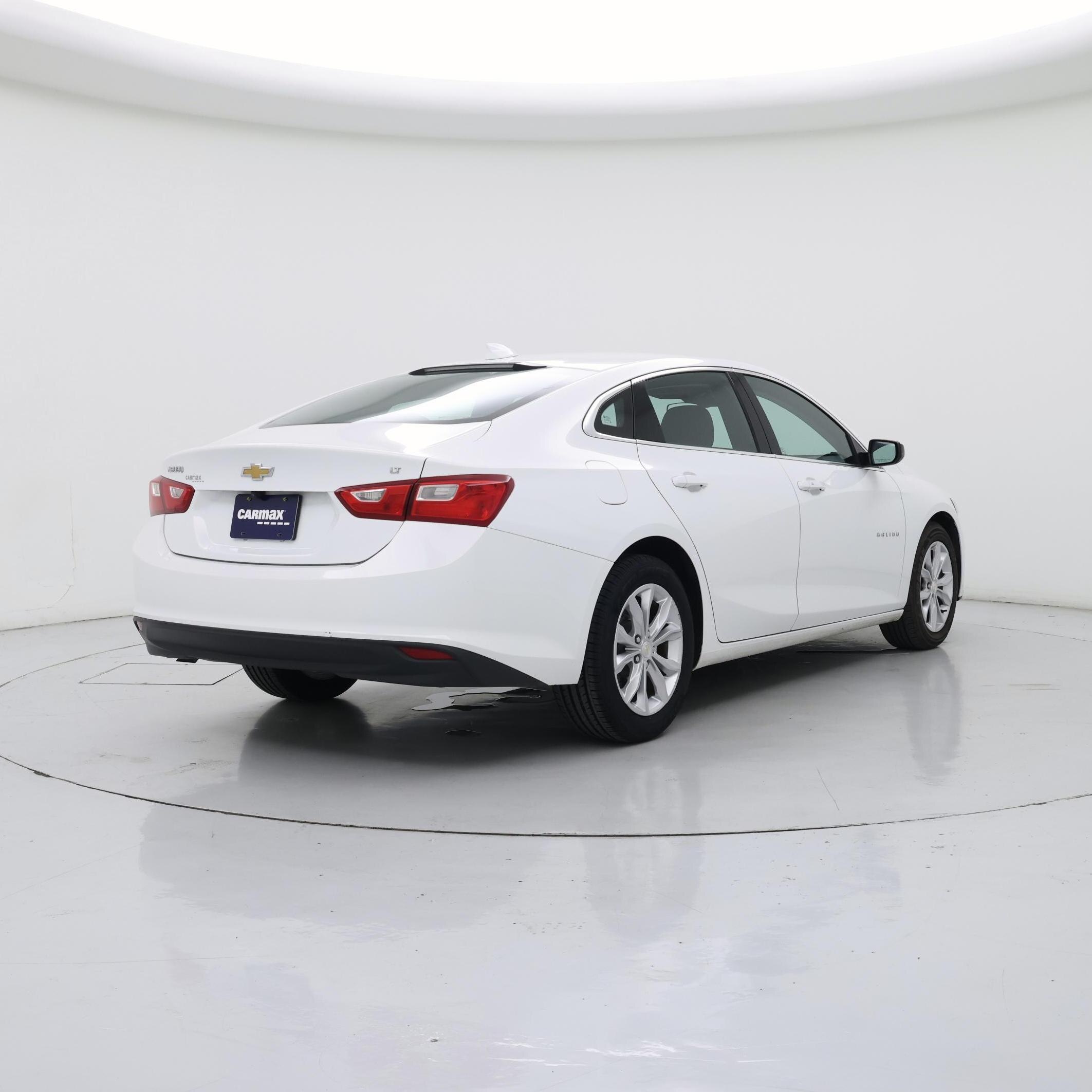 Thumbnail: 2023 Chevrolet Malibu - 8