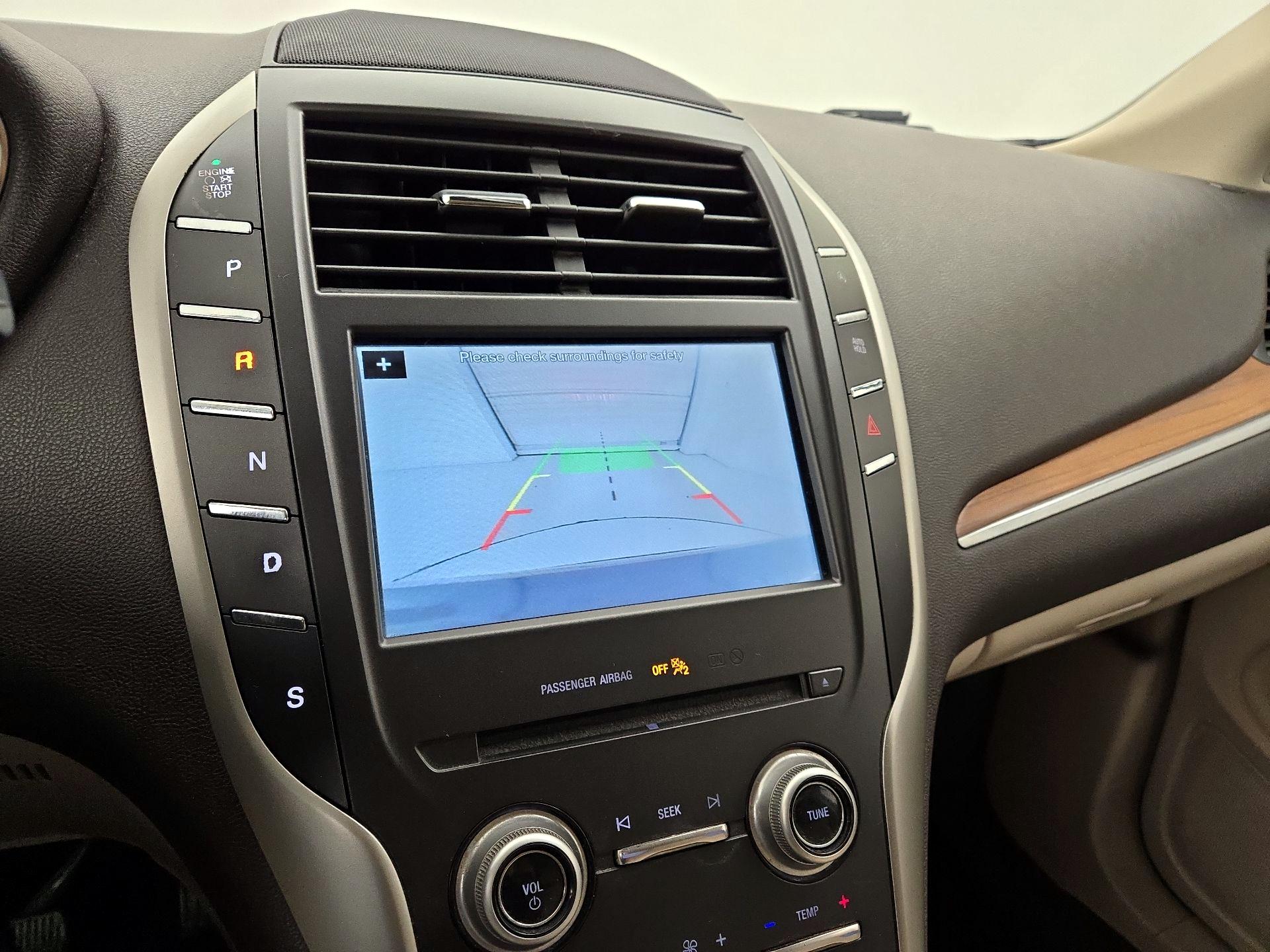 Thumbnail: 2017 Lincoln MKC - 15