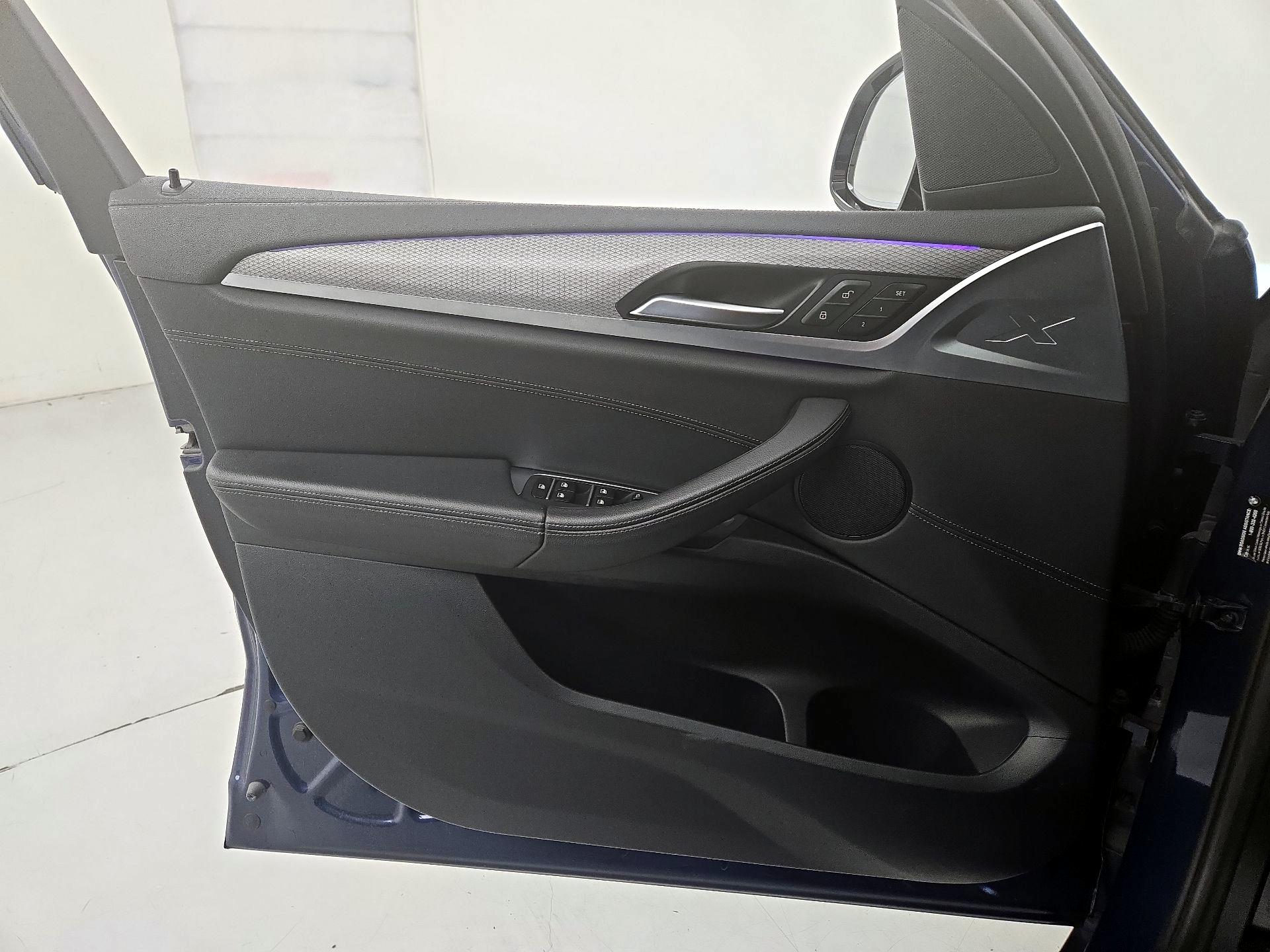 Thumbnail: 2019 BMW X3 - 12