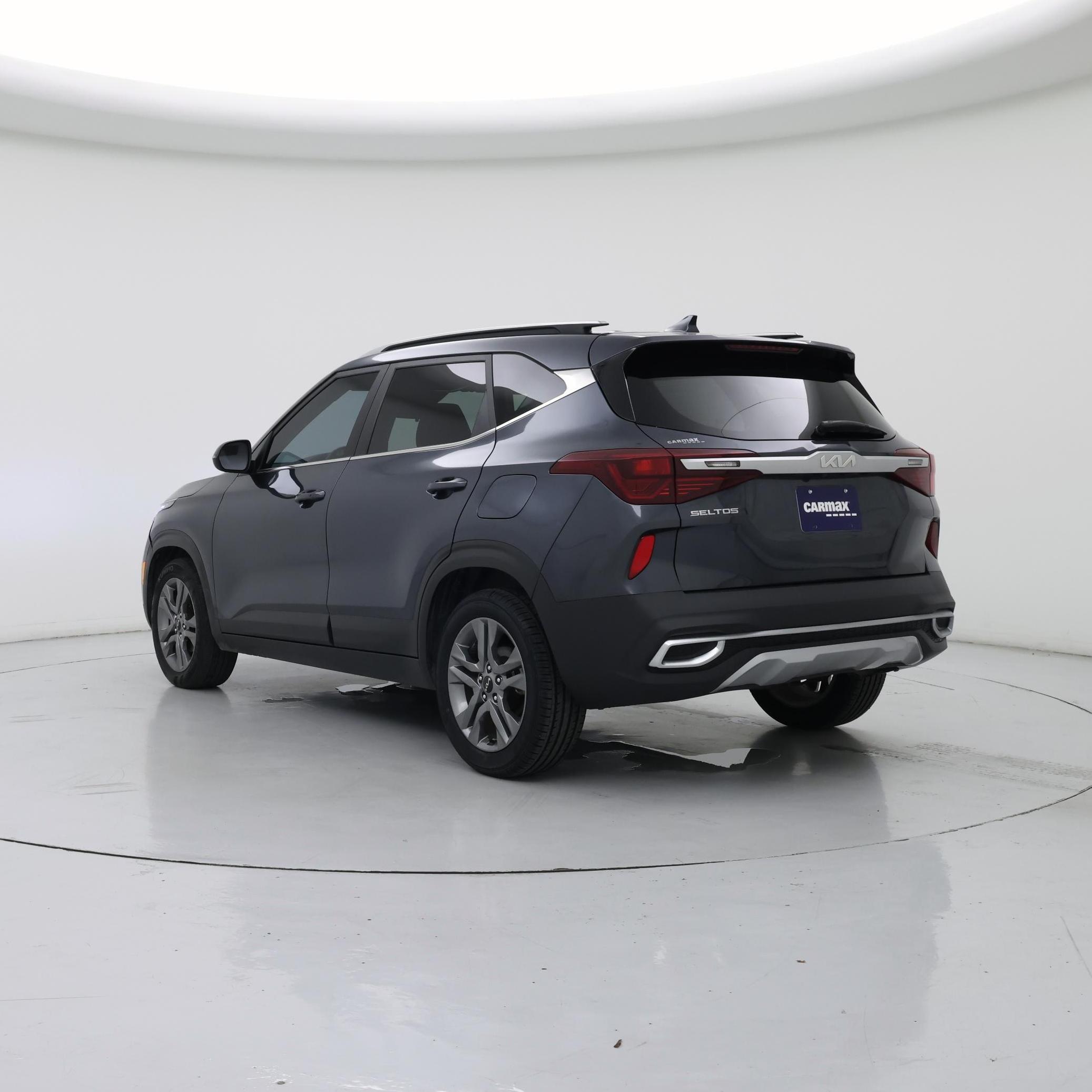 Thumbnail: 2022 Kia Seltos - 2