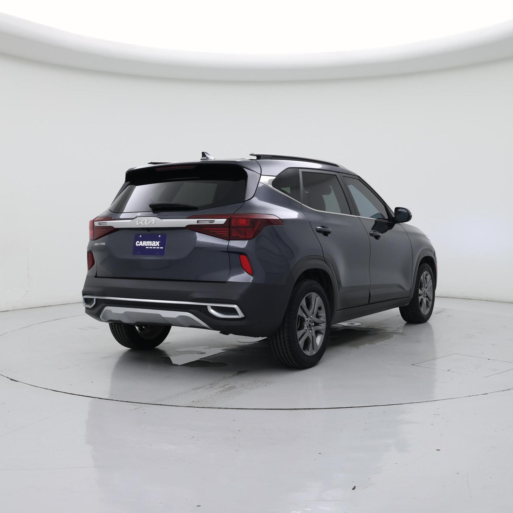 Thumbnail: 2022 Kia Seltos - 8