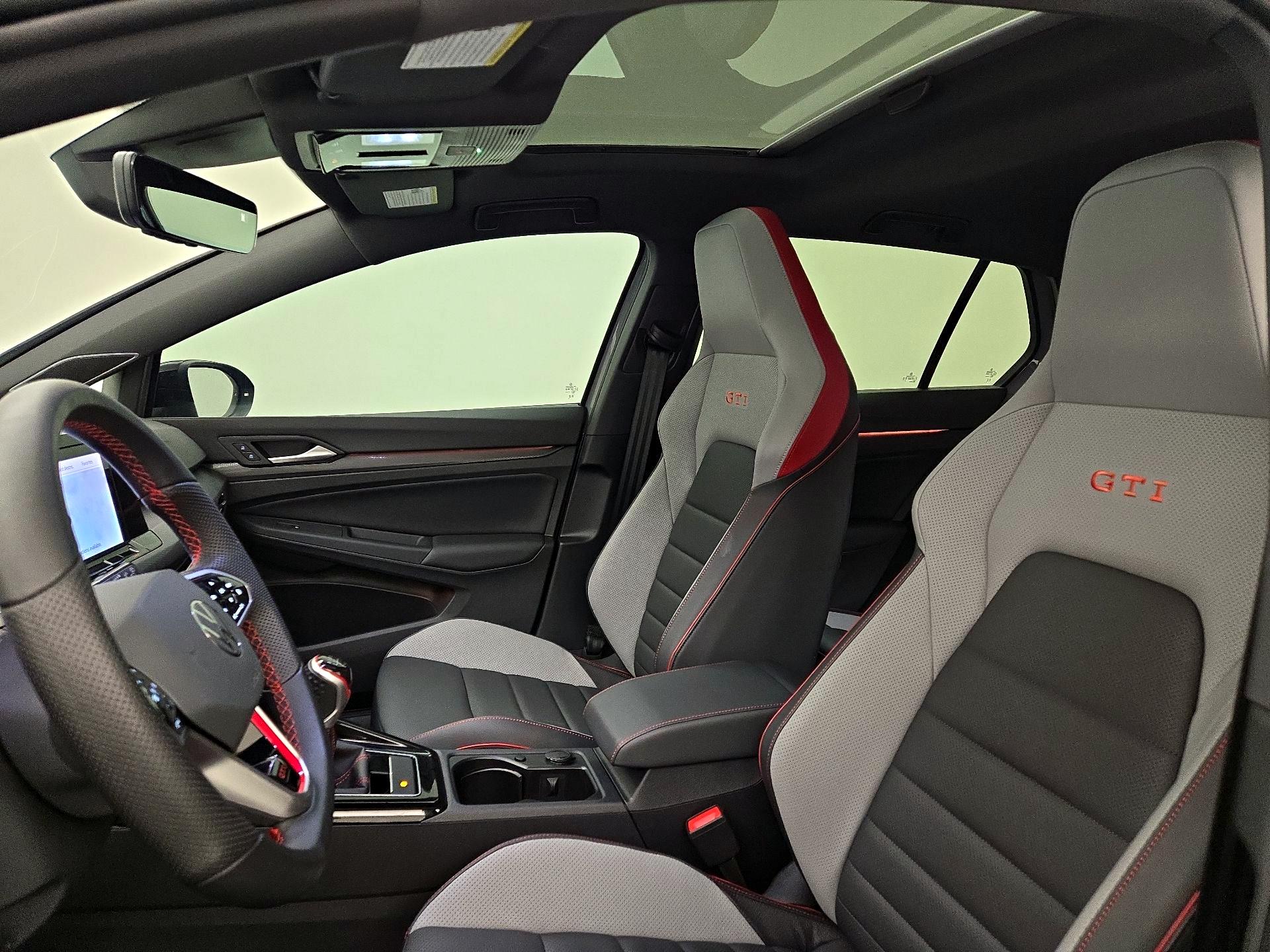 Thumbnail: 2024 Volkswagen Golf - 19