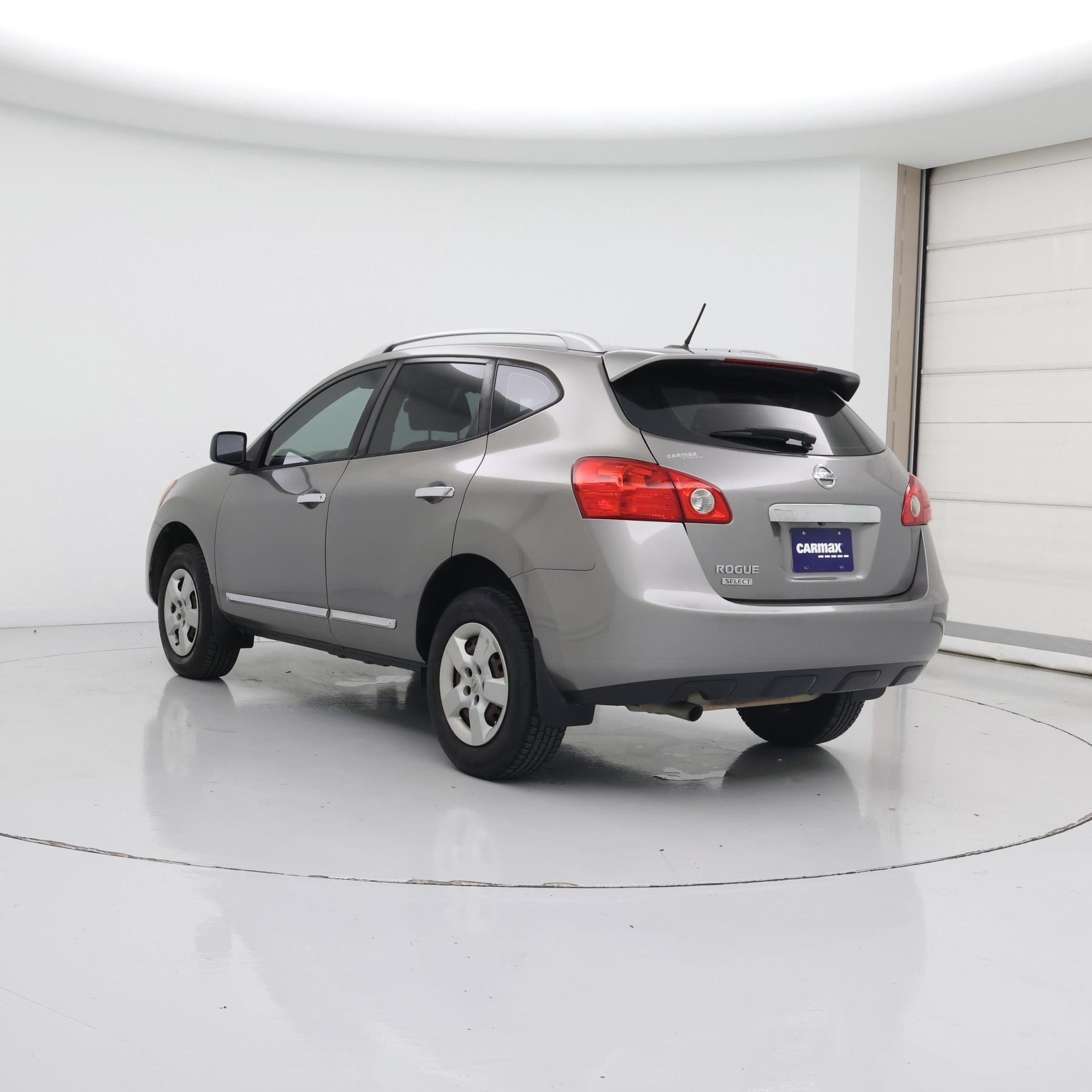 Thumbnail: 2015 Nissan Rogue - 2