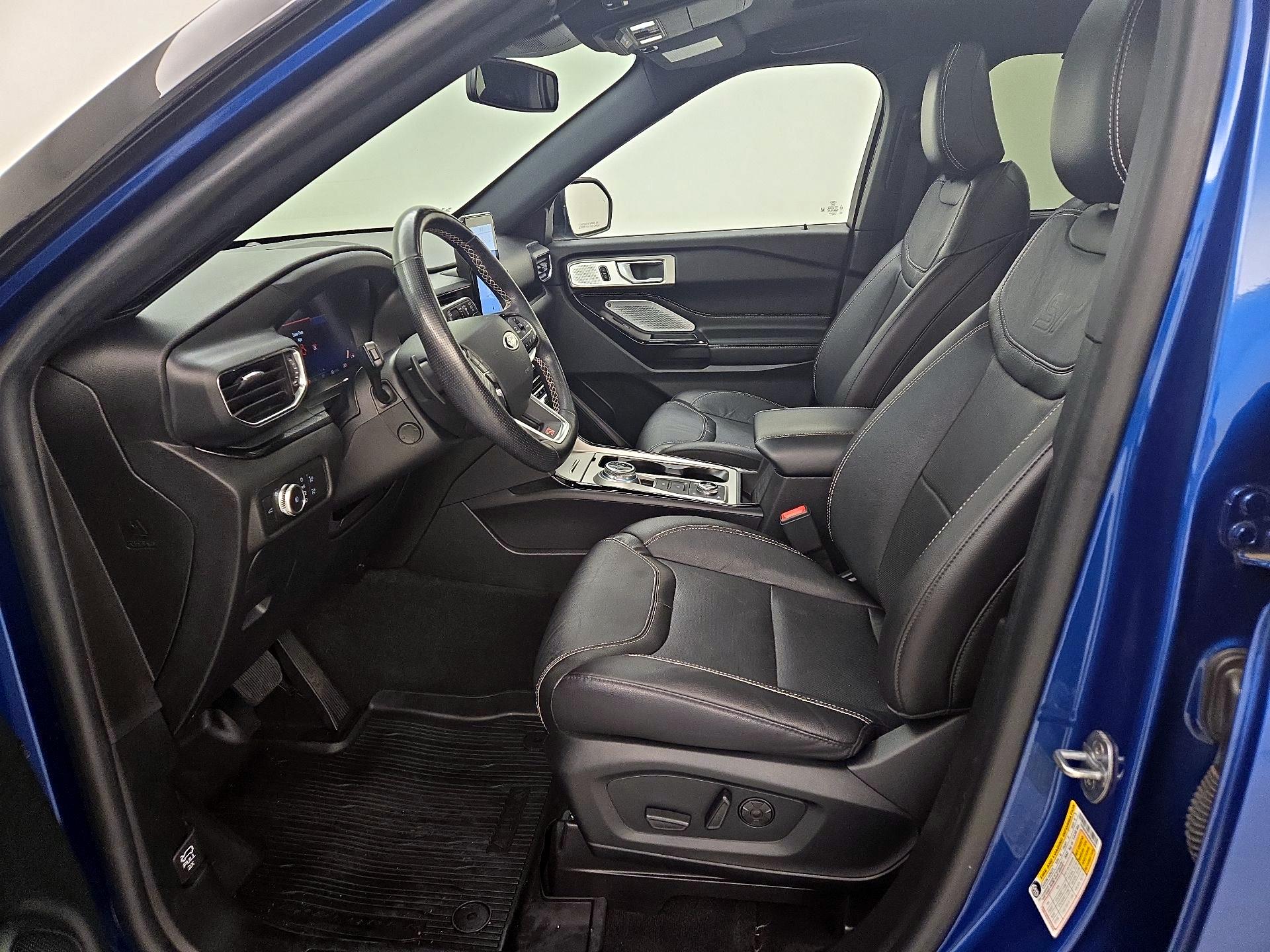 Thumbnail: 2021 Ford Explorer - 11