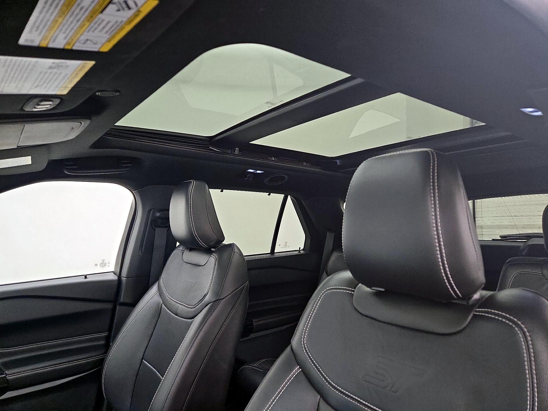 Thumbnail: 2021 Ford Explorer - 20