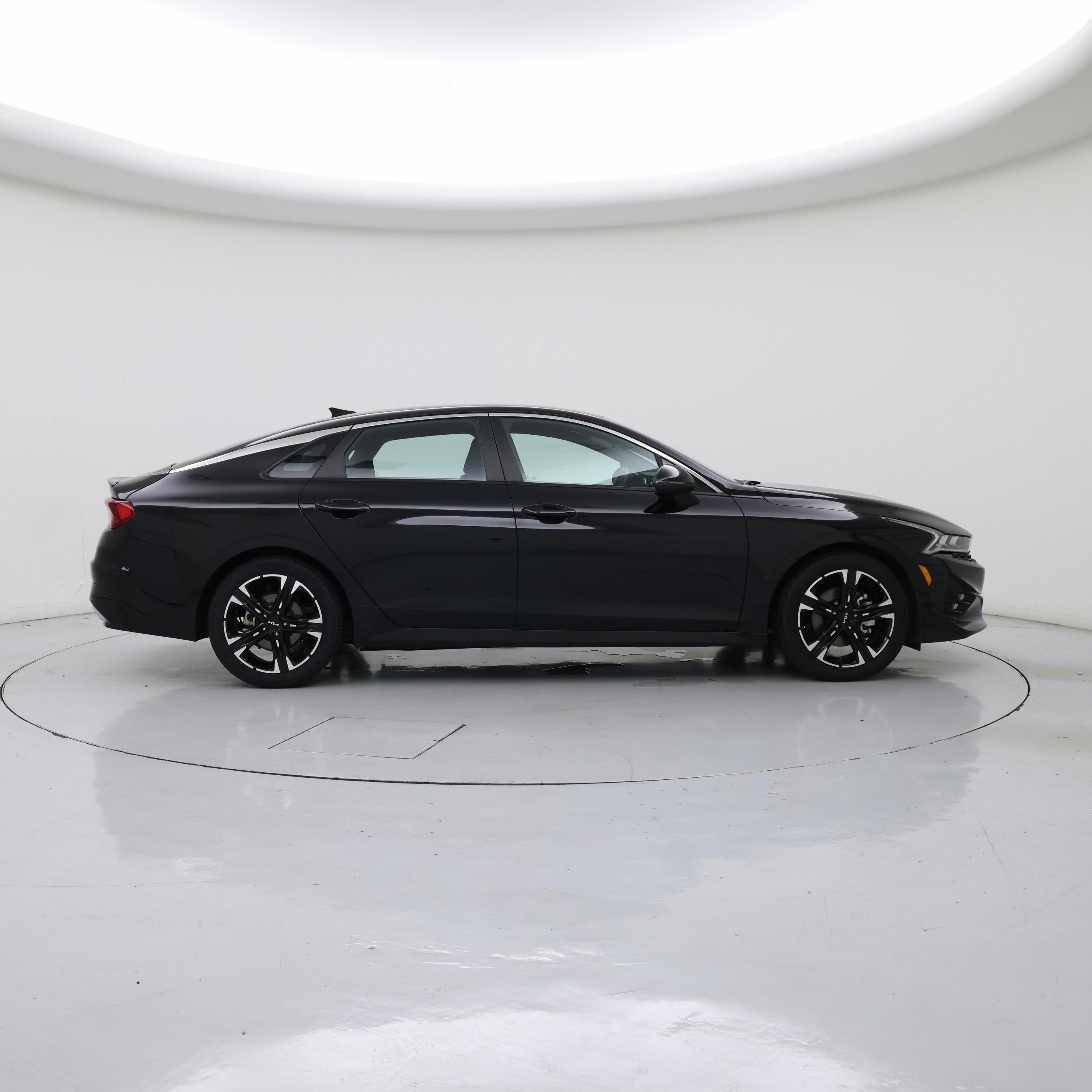 Thumbnail: 2023 Kia K5 - 7