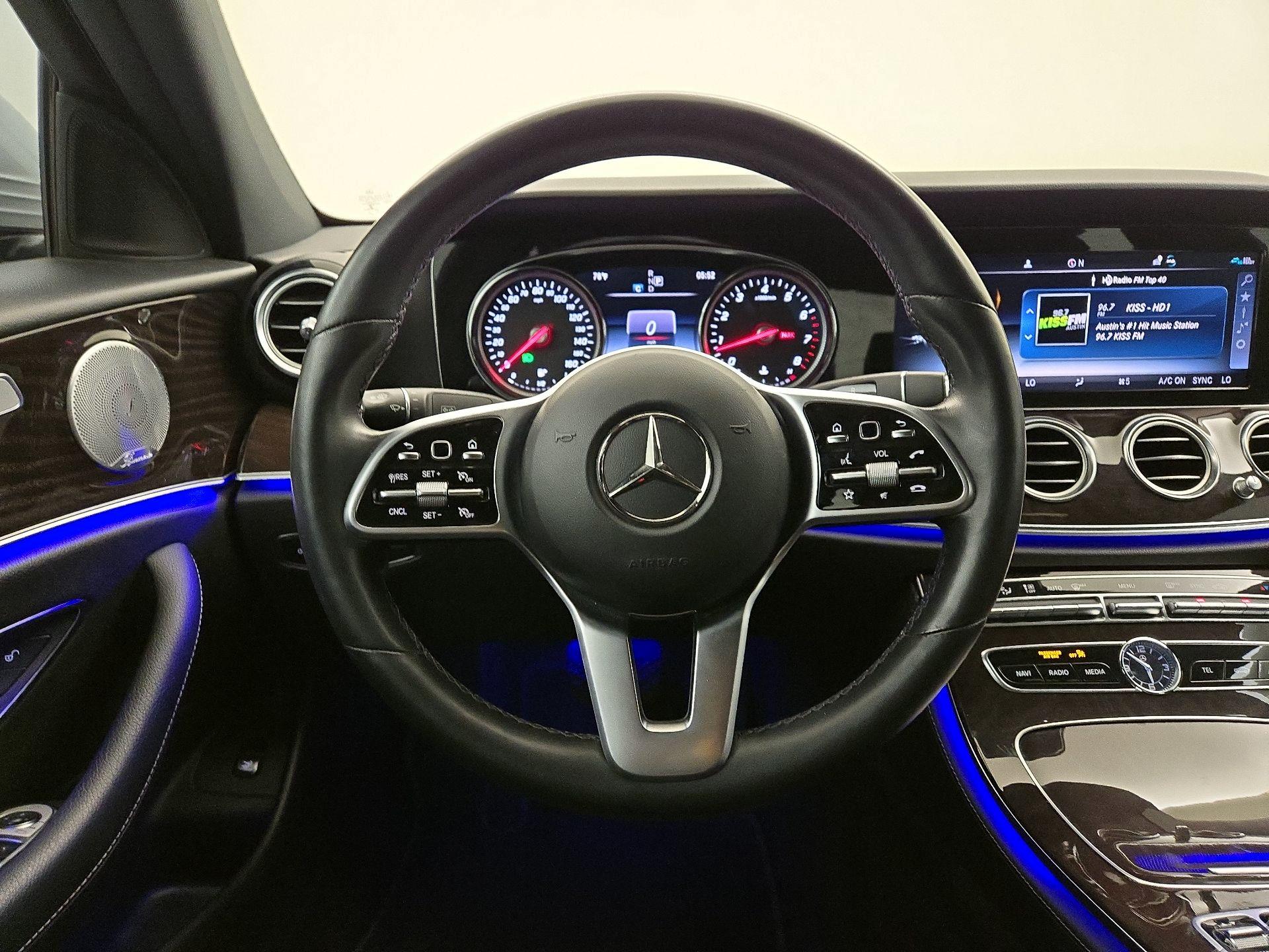 Thumbnail: 2019 Mercedes-Benz E-Class - 10