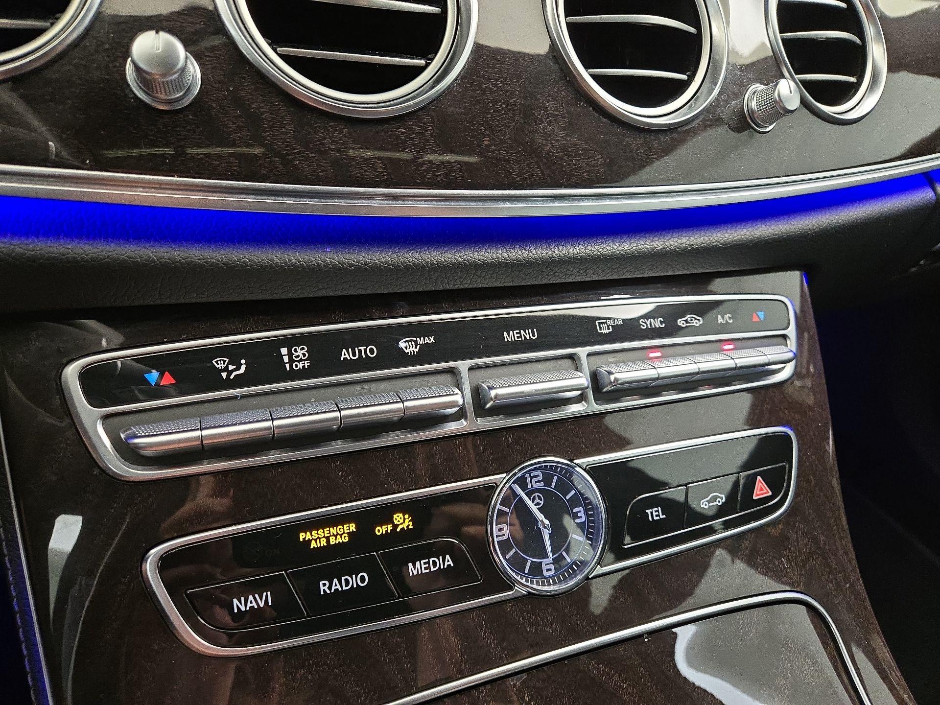 Thumbnail: 2019 Mercedes-Benz E-Class - 17