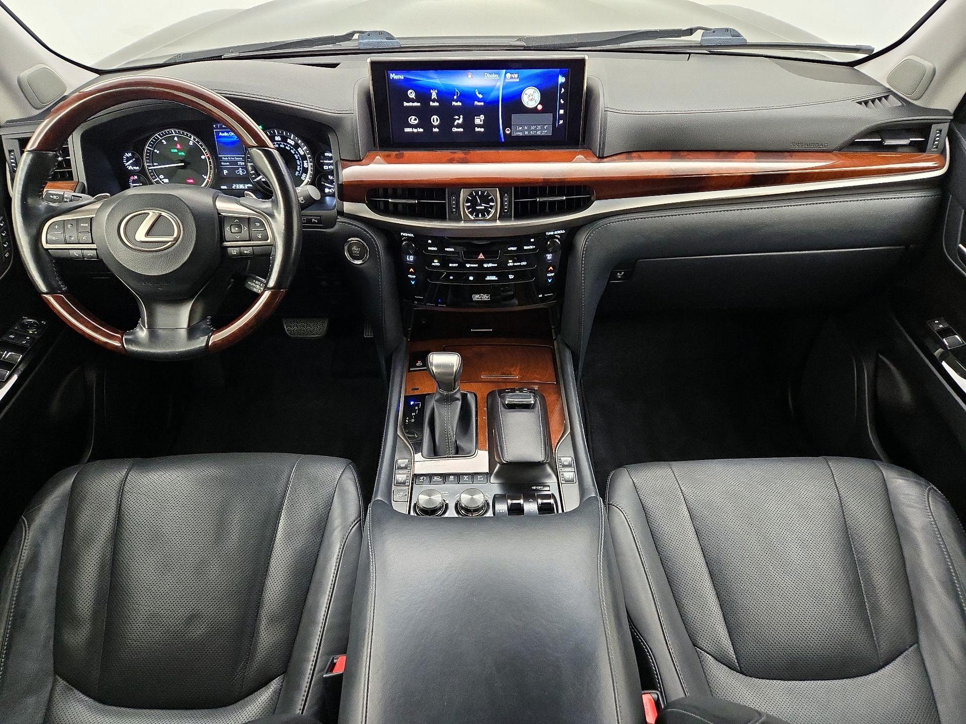 Thumbnail: 2018 Lexus LX - 9