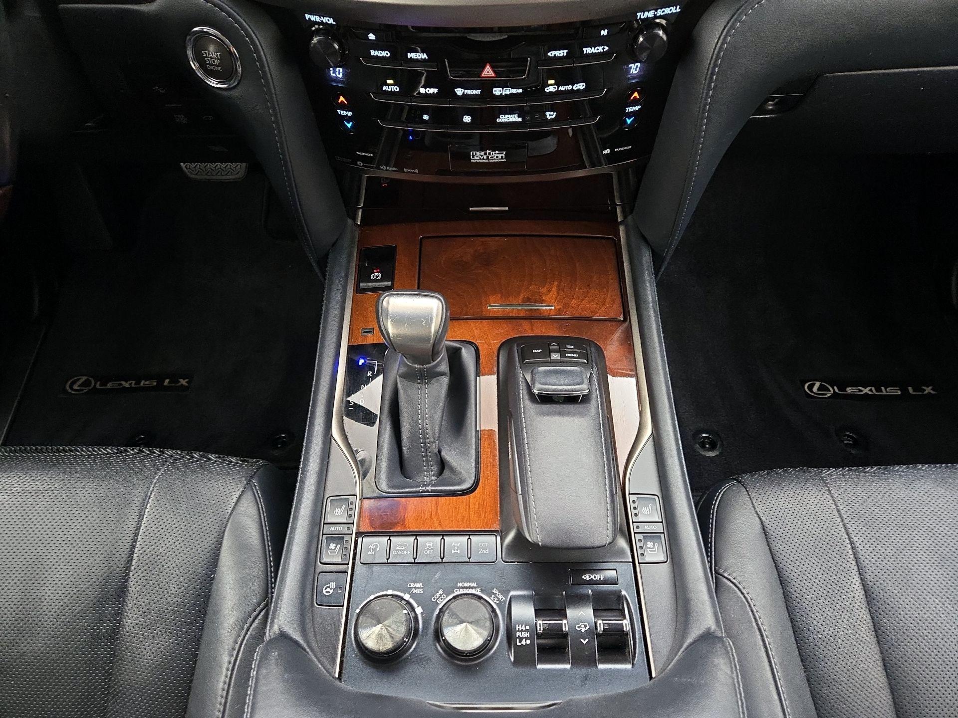 Thumbnail: 2018 Lexus LX - 18