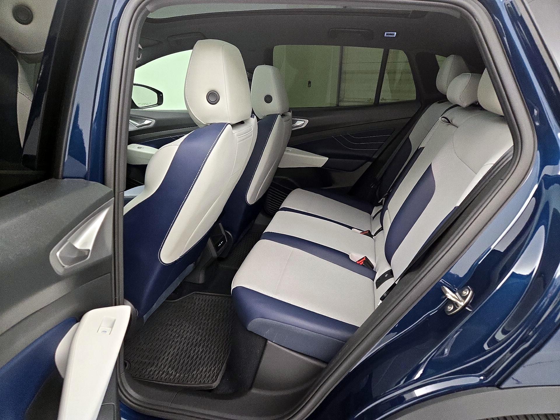 Thumbnail: 2023 Volkswagen ID.4 - 20