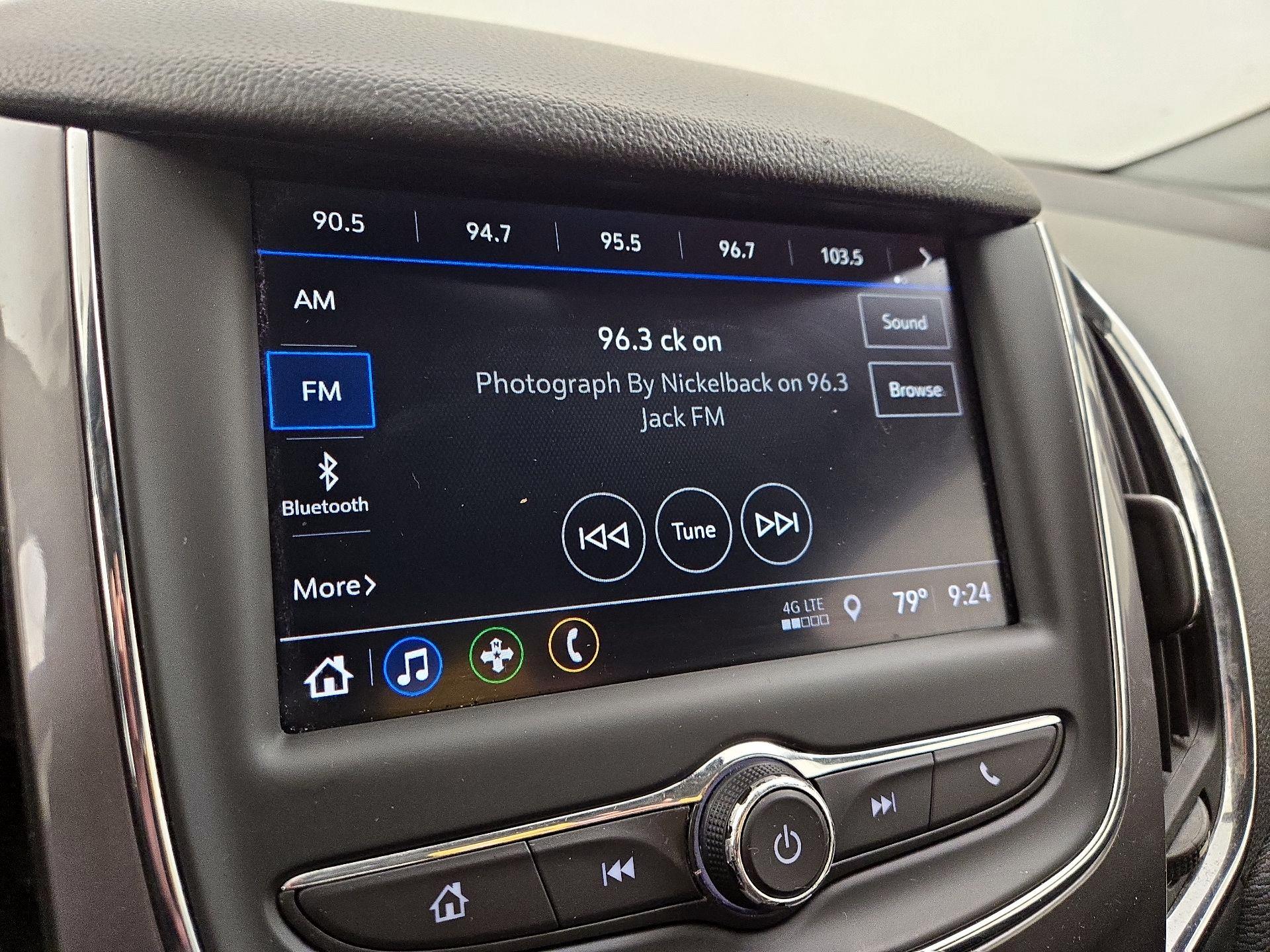 Thumbnail: 2019 Chevrolet Cruze - 15