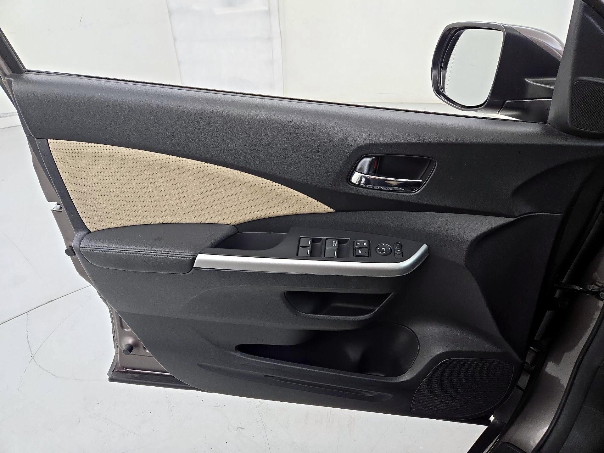 Thumbnail: 2016 Honda CR-V - 12