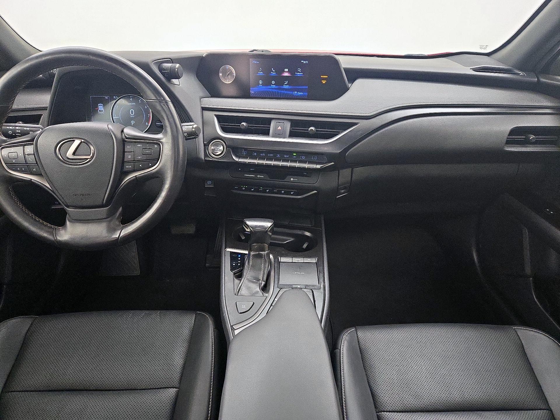 Thumbnail: 2019 Lexus UX - 9