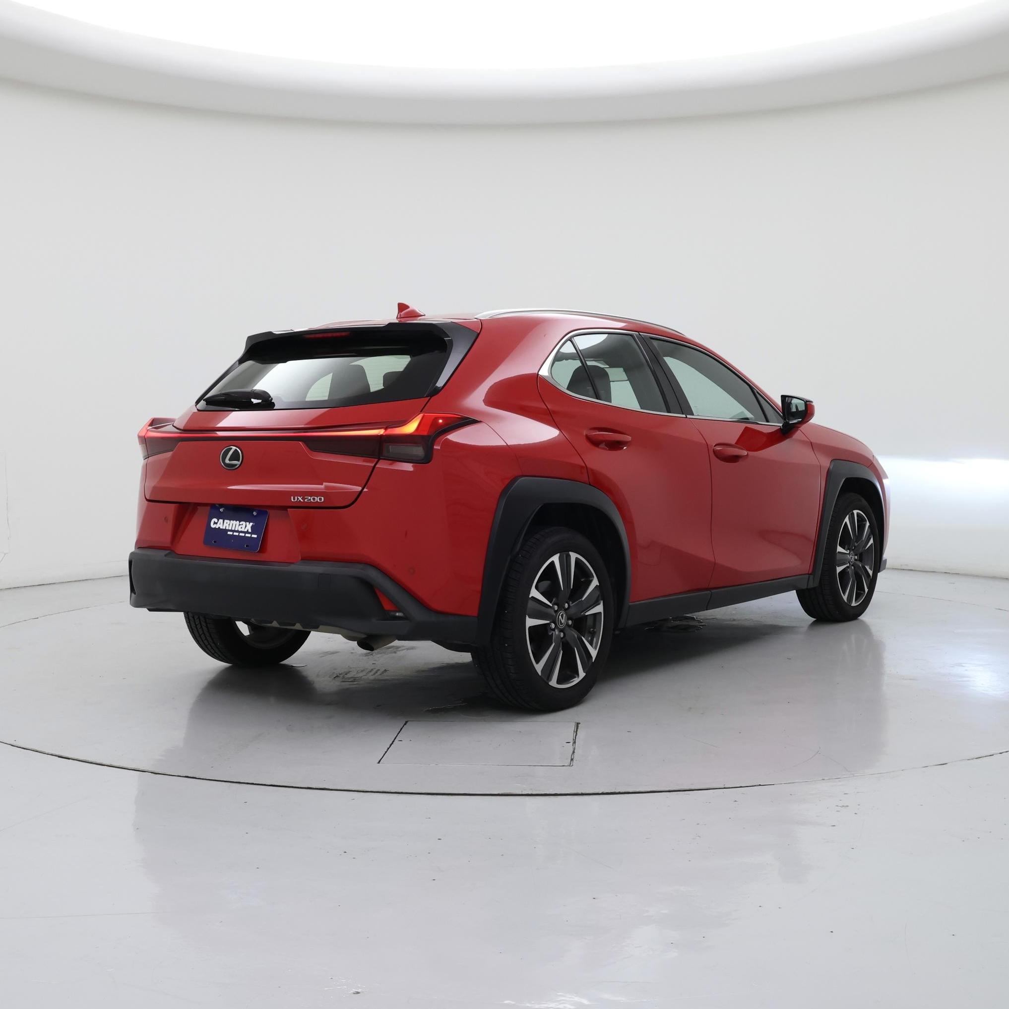 Thumbnail: 2019 Lexus UX - 8