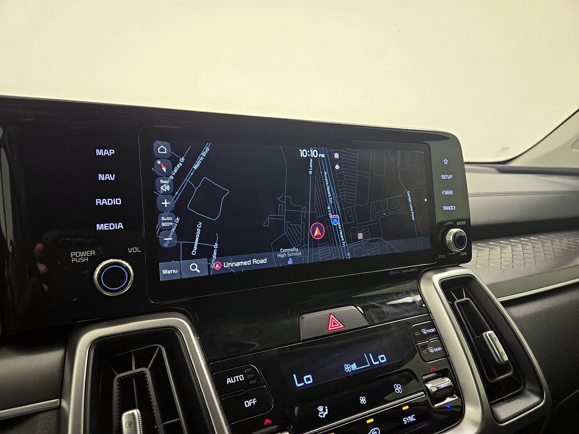 Thumbnail: 2022 Kia Sorento - 14