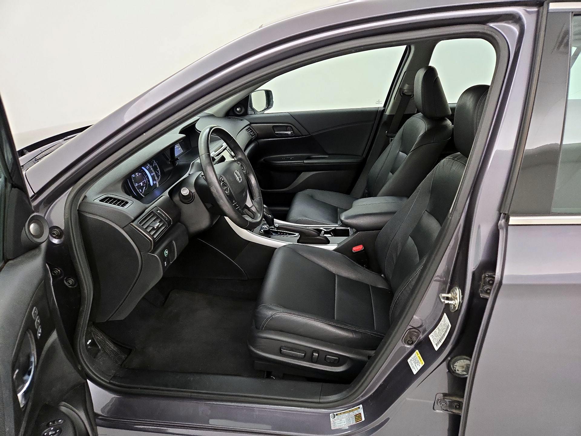 Thumbnail: 2015 Honda Accord - 11