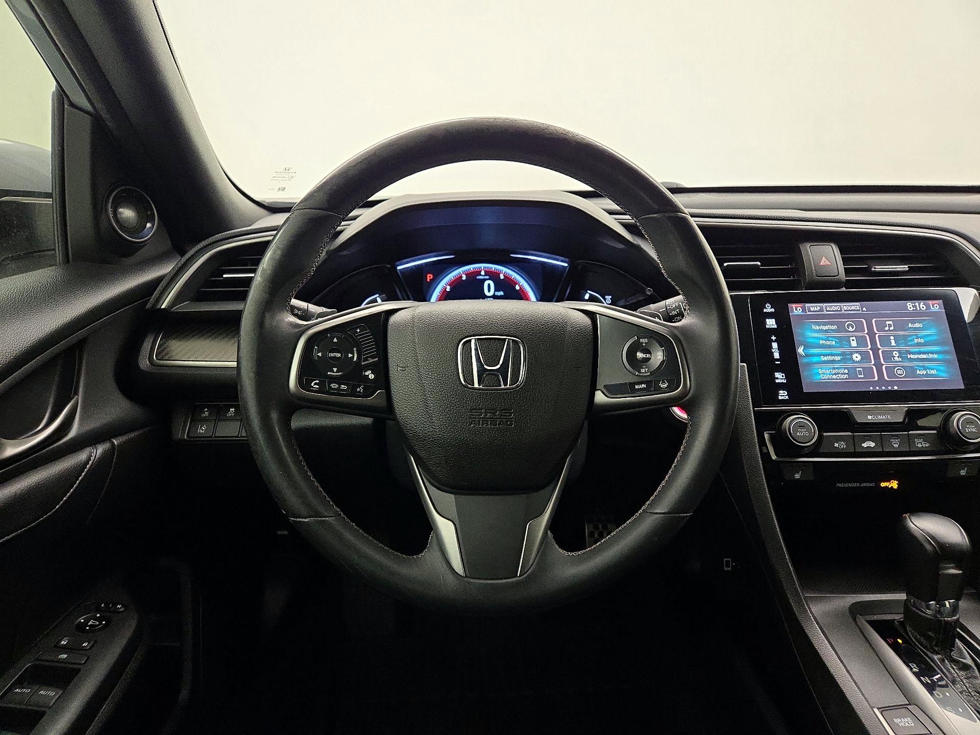 Thumbnail: 2017 Honda Civic - 10