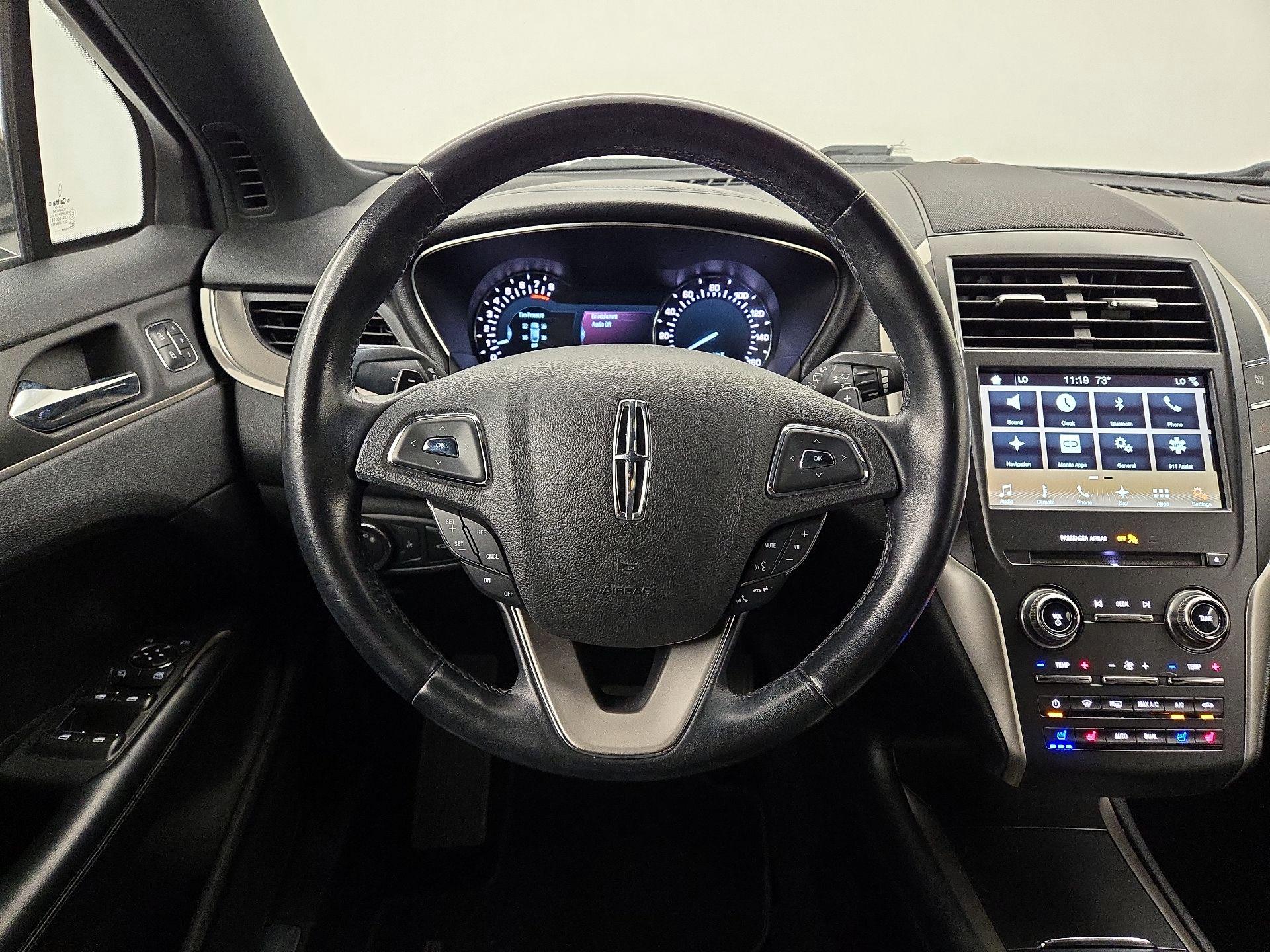 Thumbnail: 2018 Lincoln MKC - 10