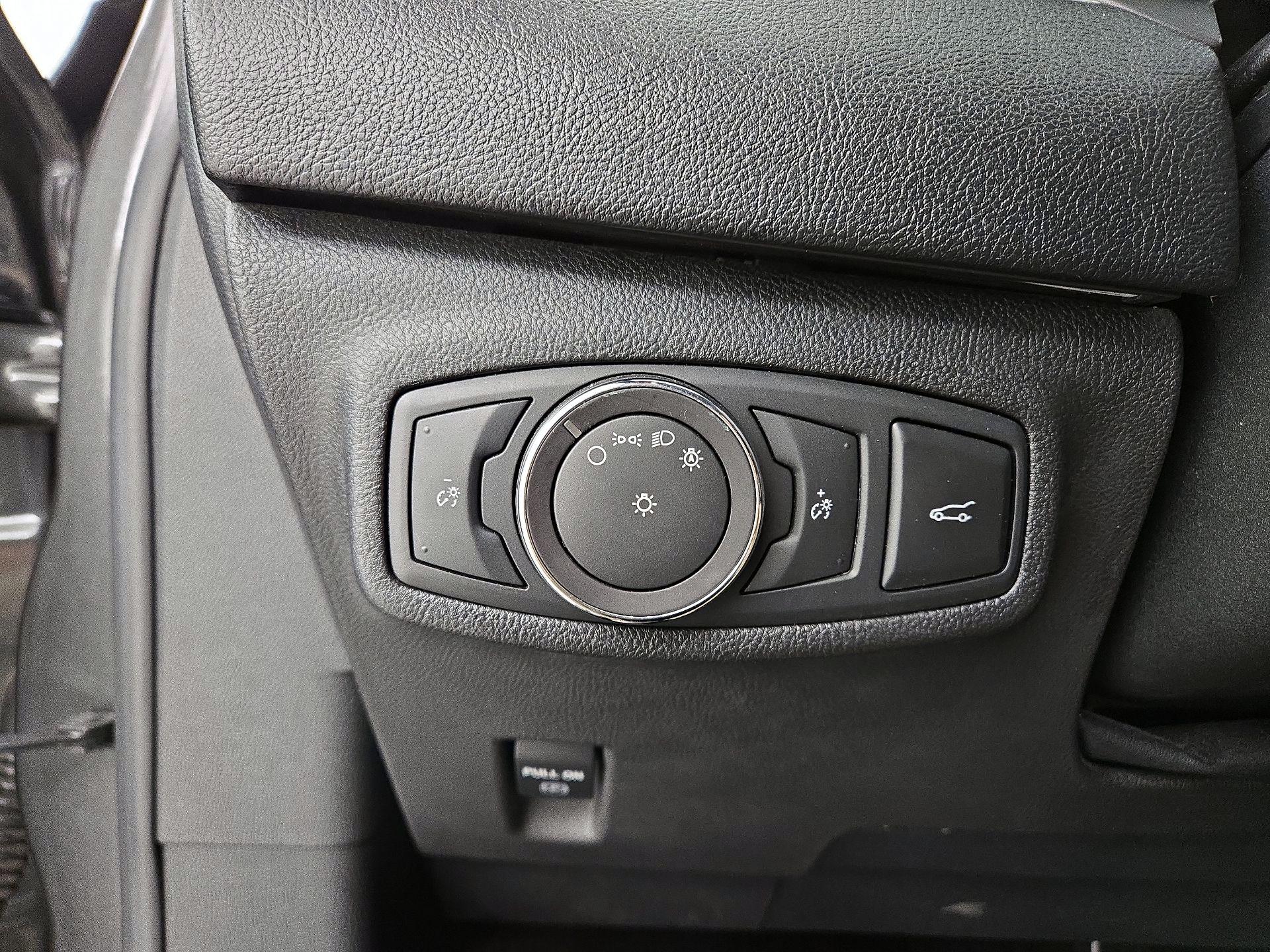 Thumbnail: 2018 Lincoln MKC - 13