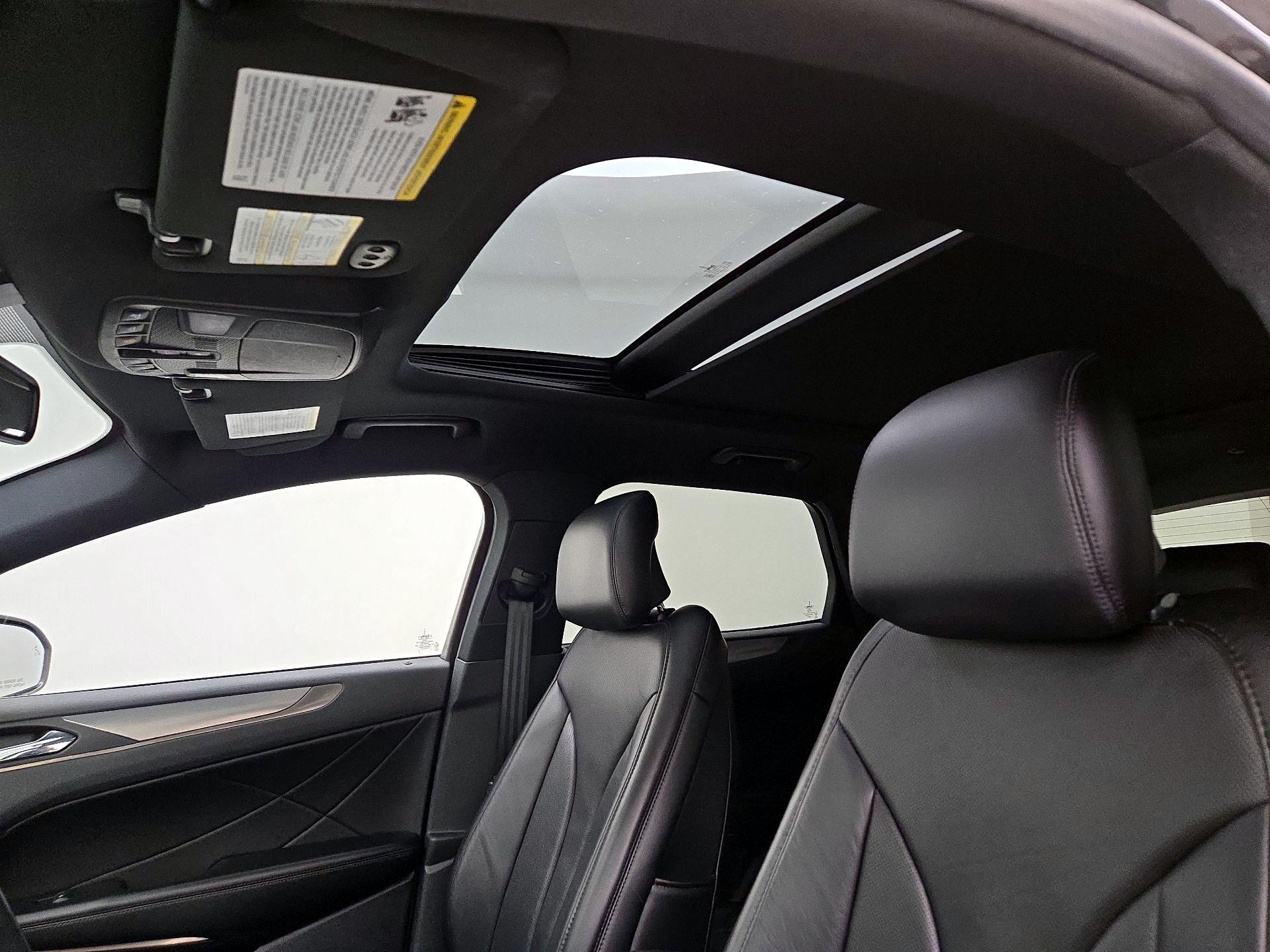 Thumbnail: 2018 Lincoln MKC - 20