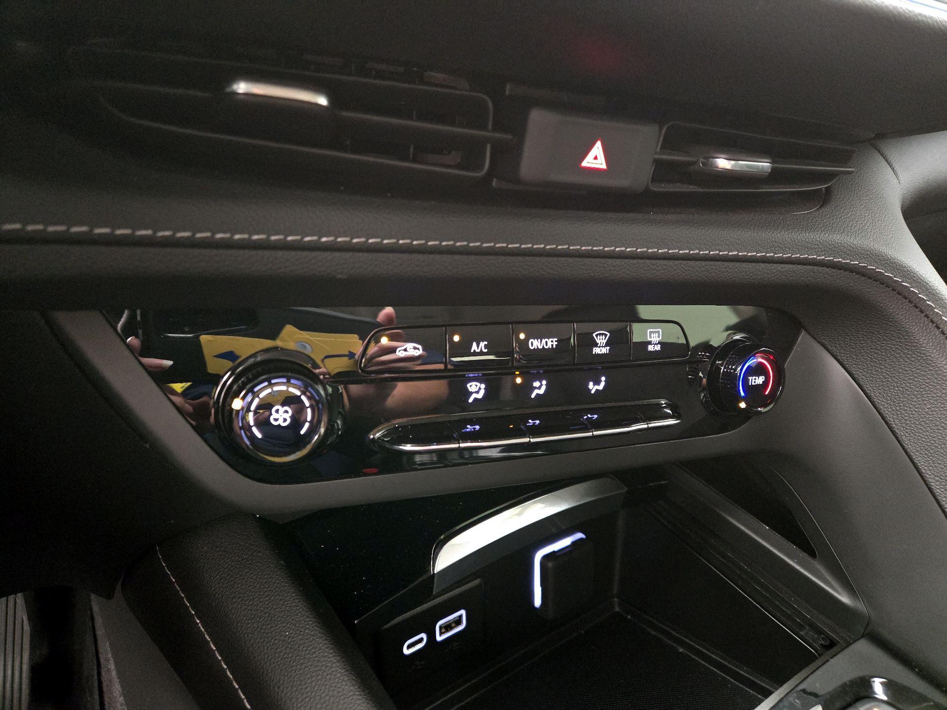 Thumbnail: 2023 Buick Envision - 16