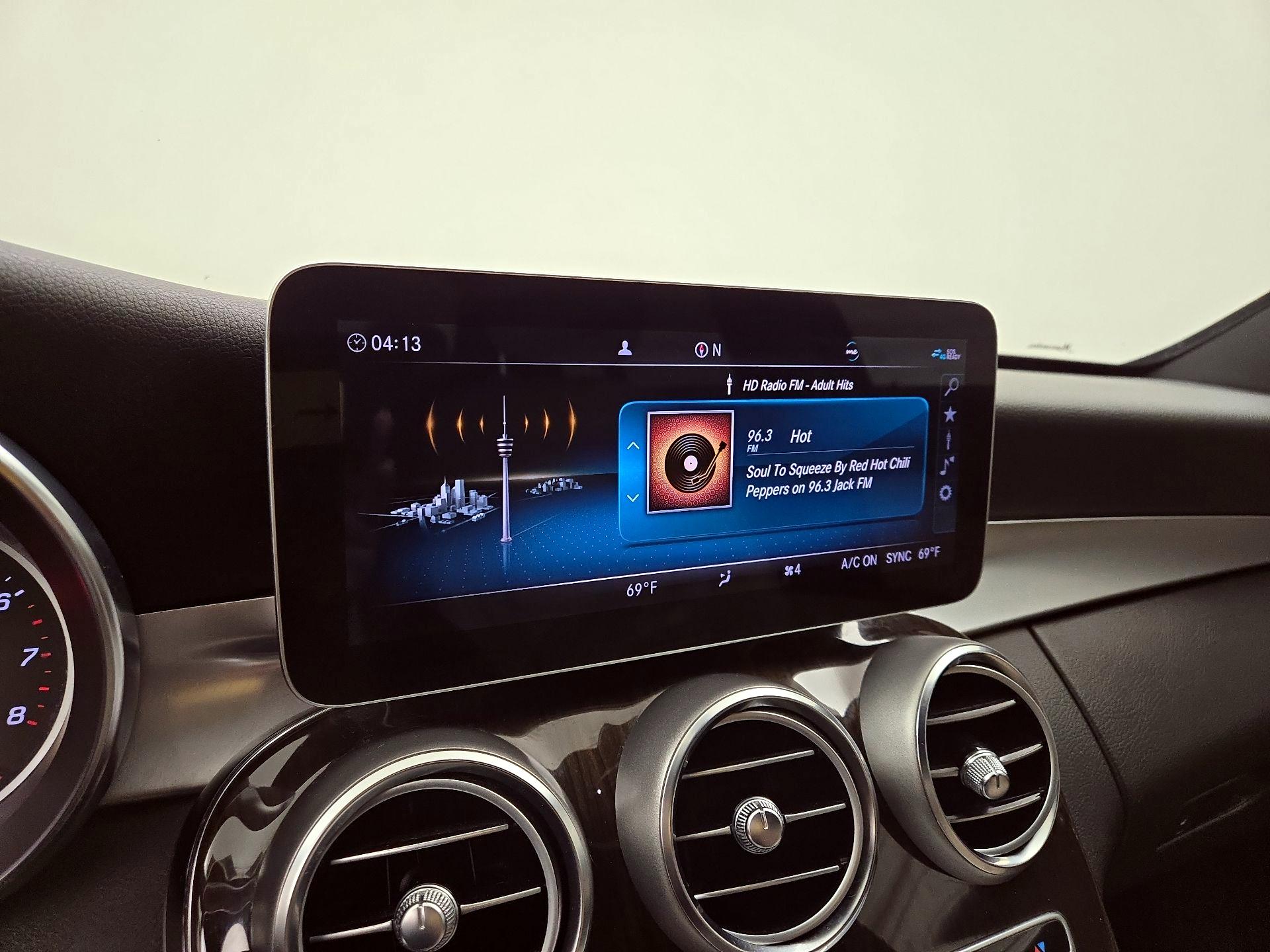 Thumbnail: 2019 Mercedes-Benz C-Class - 15