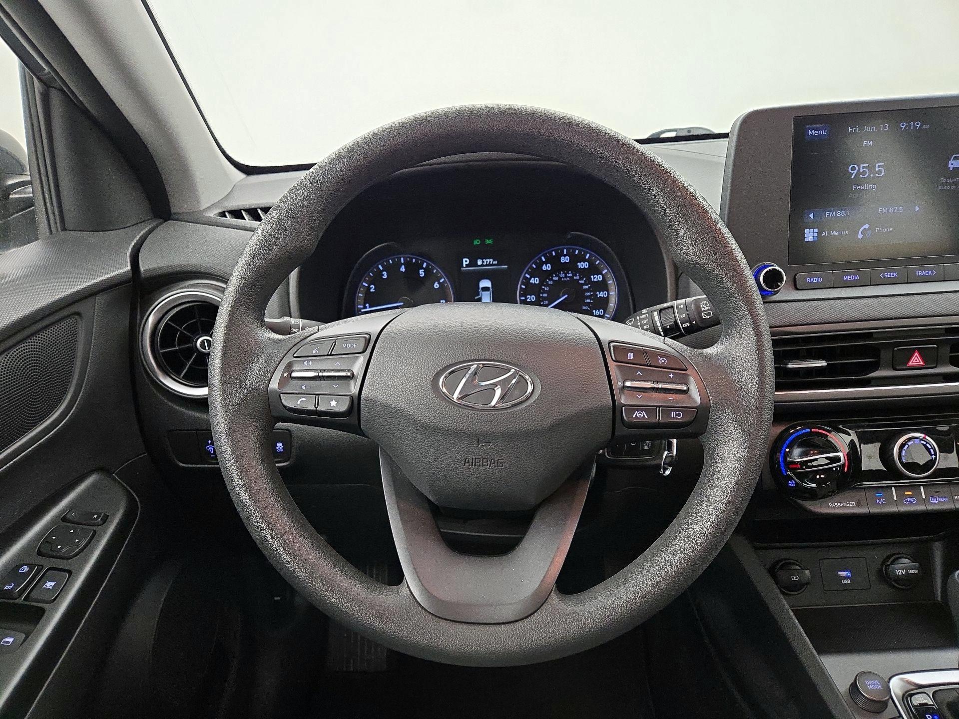 Thumbnail: 2022 Hyundai Kona - 10