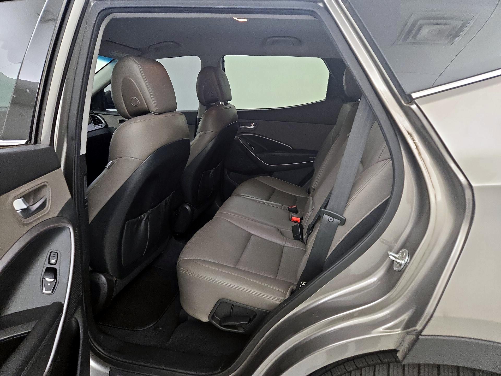 Thumbnail: 2013 Hyundai Santa Fe - 19