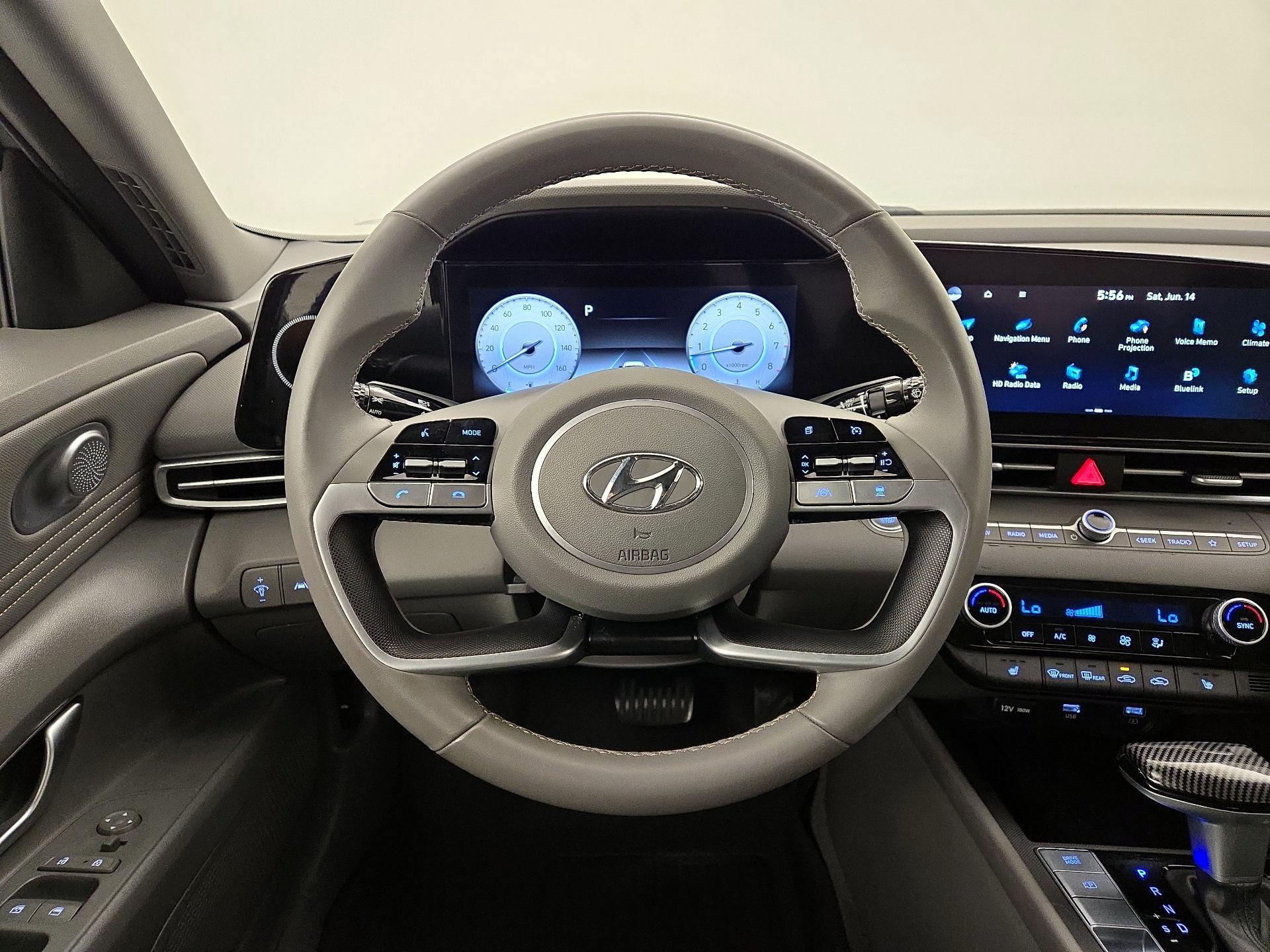 Thumbnail: 2023 Hyundai Elantra - 10
