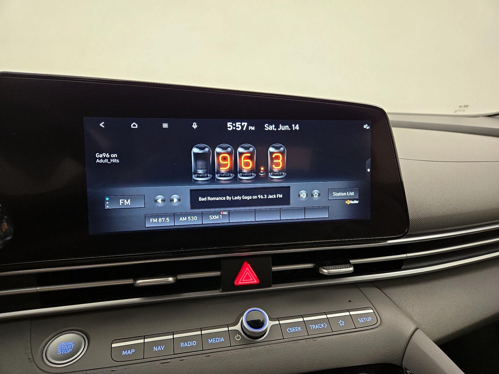 Thumbnail: 2023 Hyundai Elantra - 16