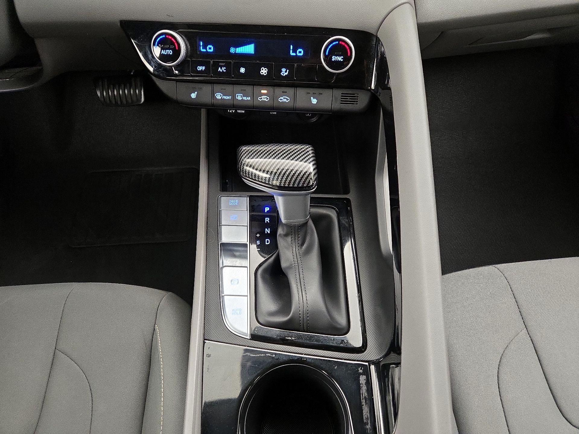 Thumbnail: 2023 Hyundai Elantra - 18