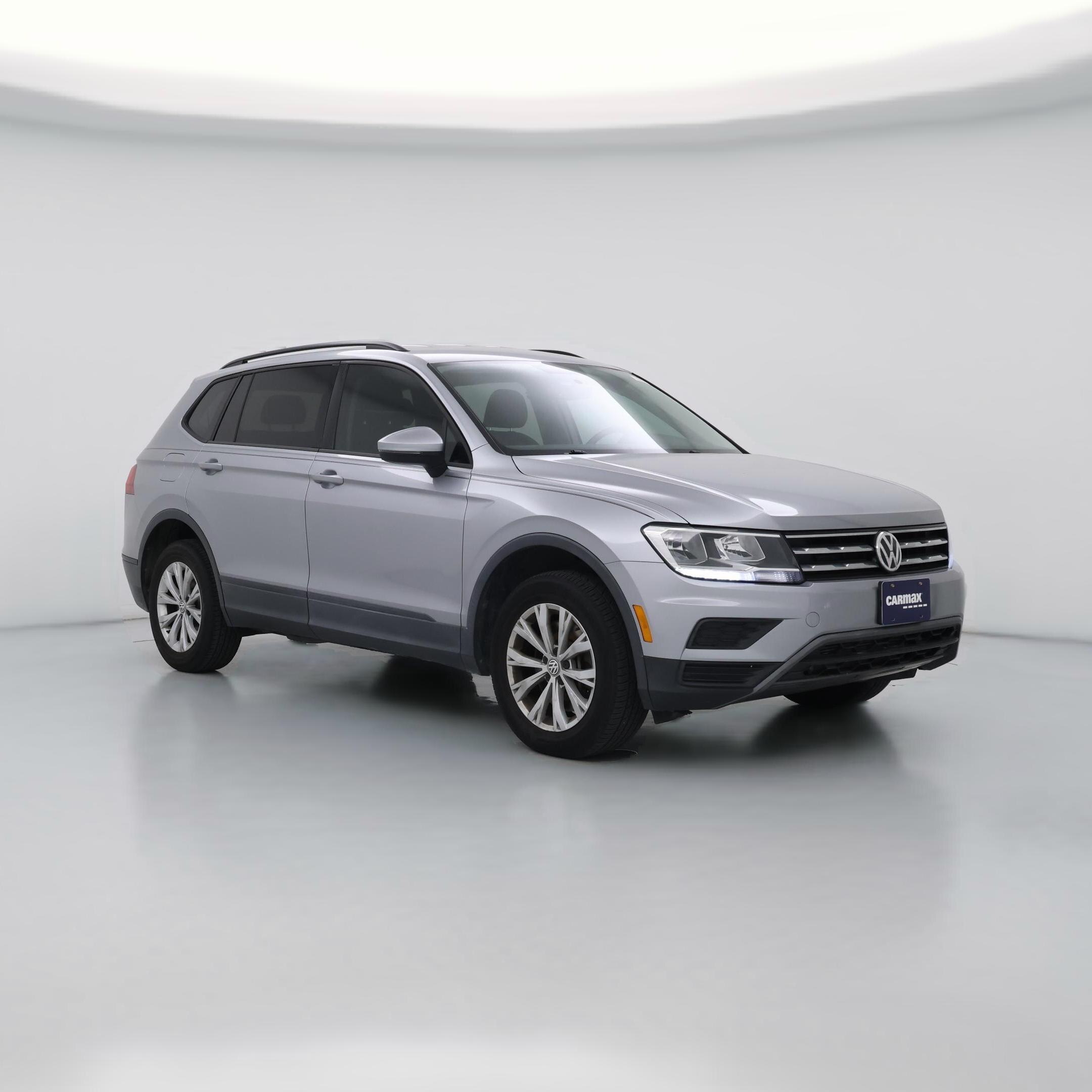 Thumbnail: 2020 Volkswagen Tiguan - 1