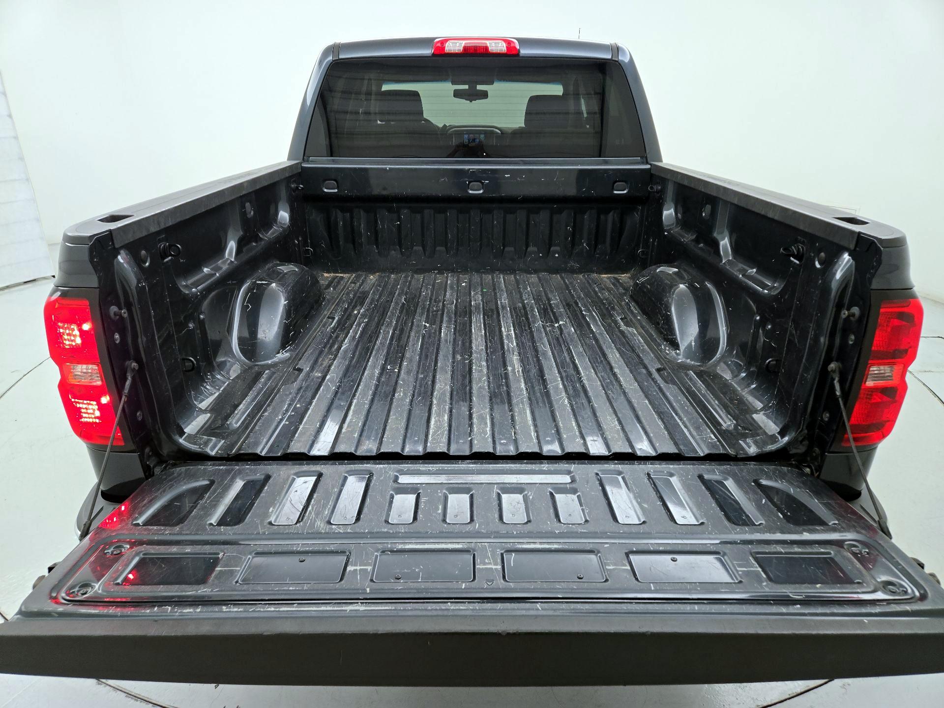 Thumbnail: 2017 Chevrolet Silverado 1500 - 20