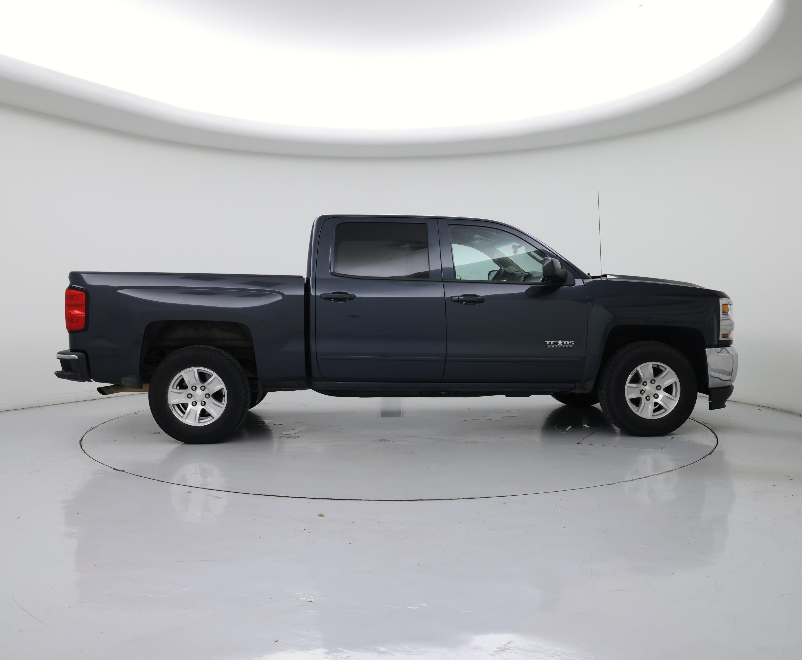 Thumbnail: 2017 Chevrolet Silverado 1500 - 7