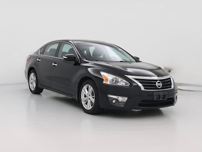 Black 2013 Nissan Altima SL