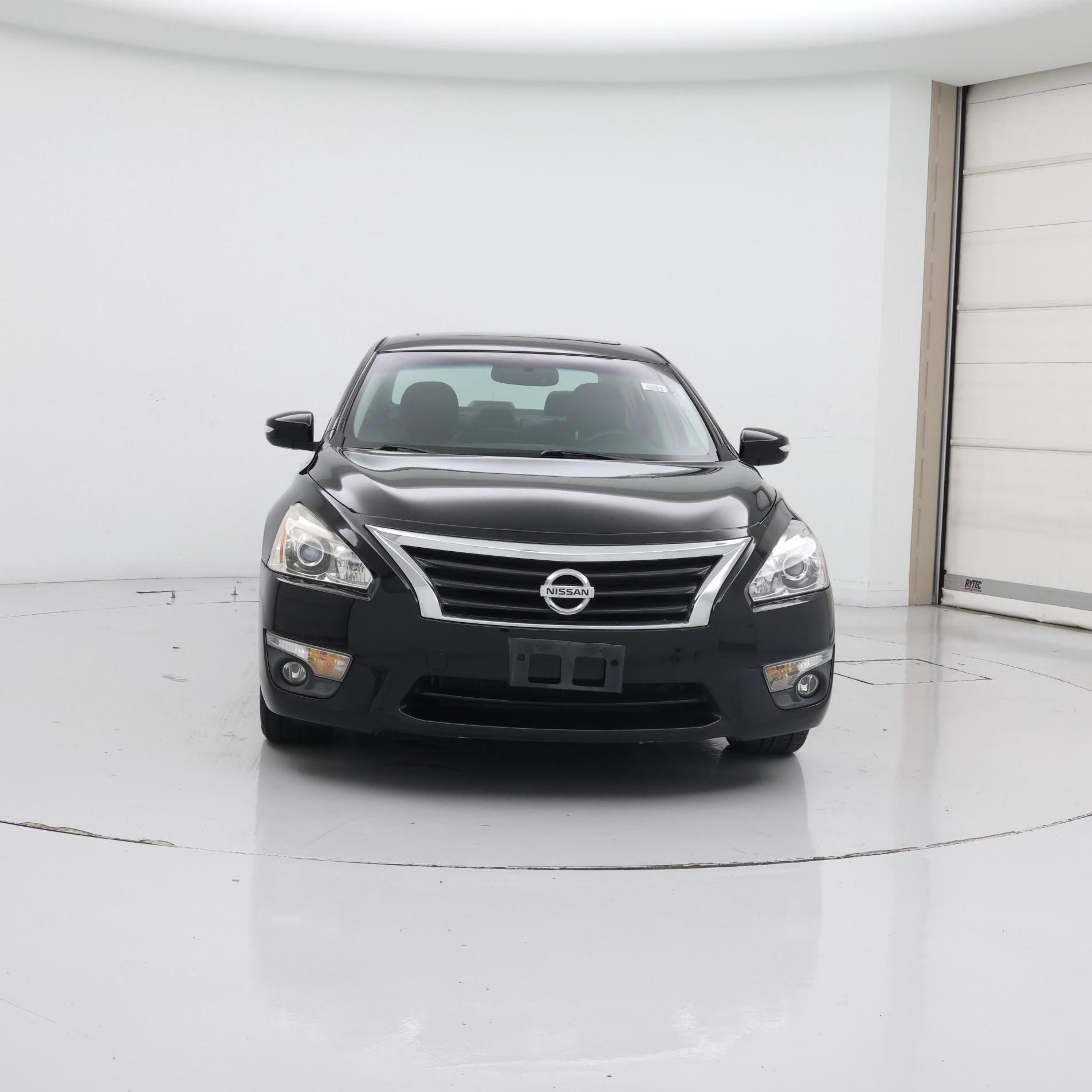 Thumbnail: 2013 Nissan Altima - 5