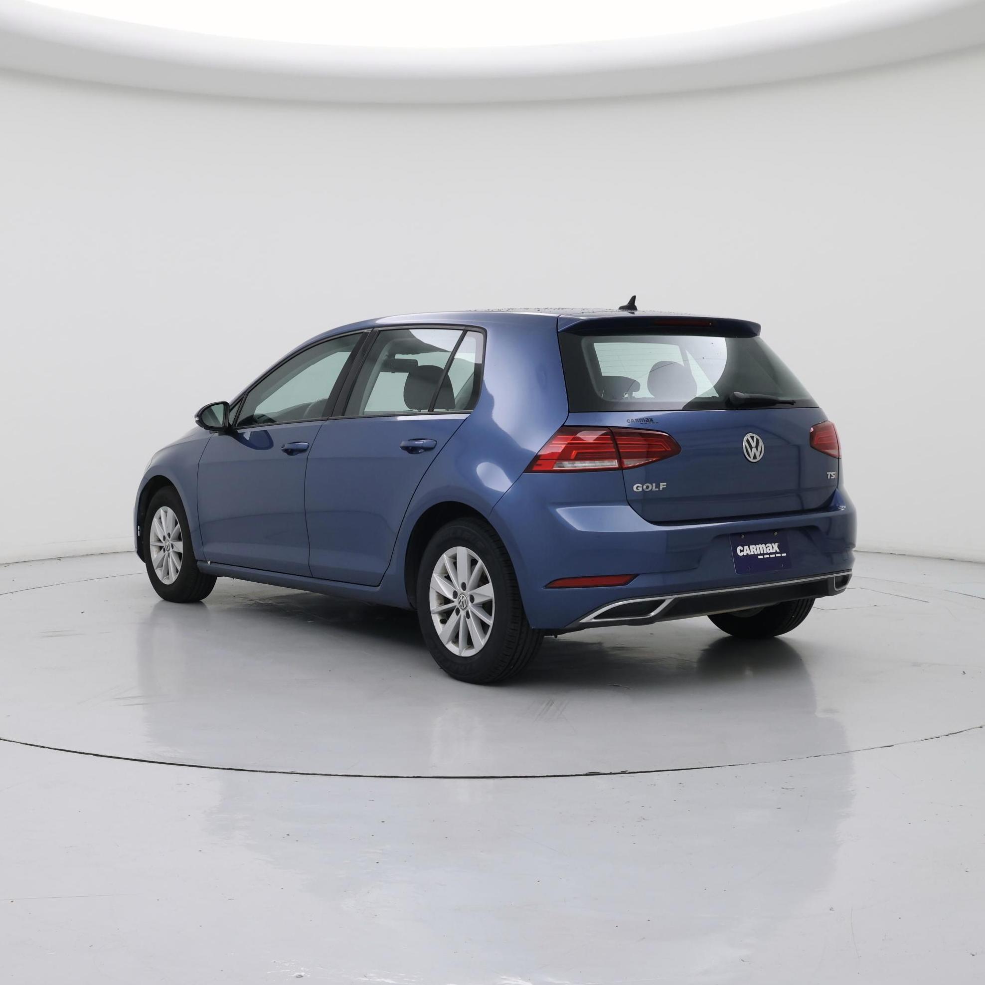 Thumbnail: 2018 Volkswagen Golf - 2