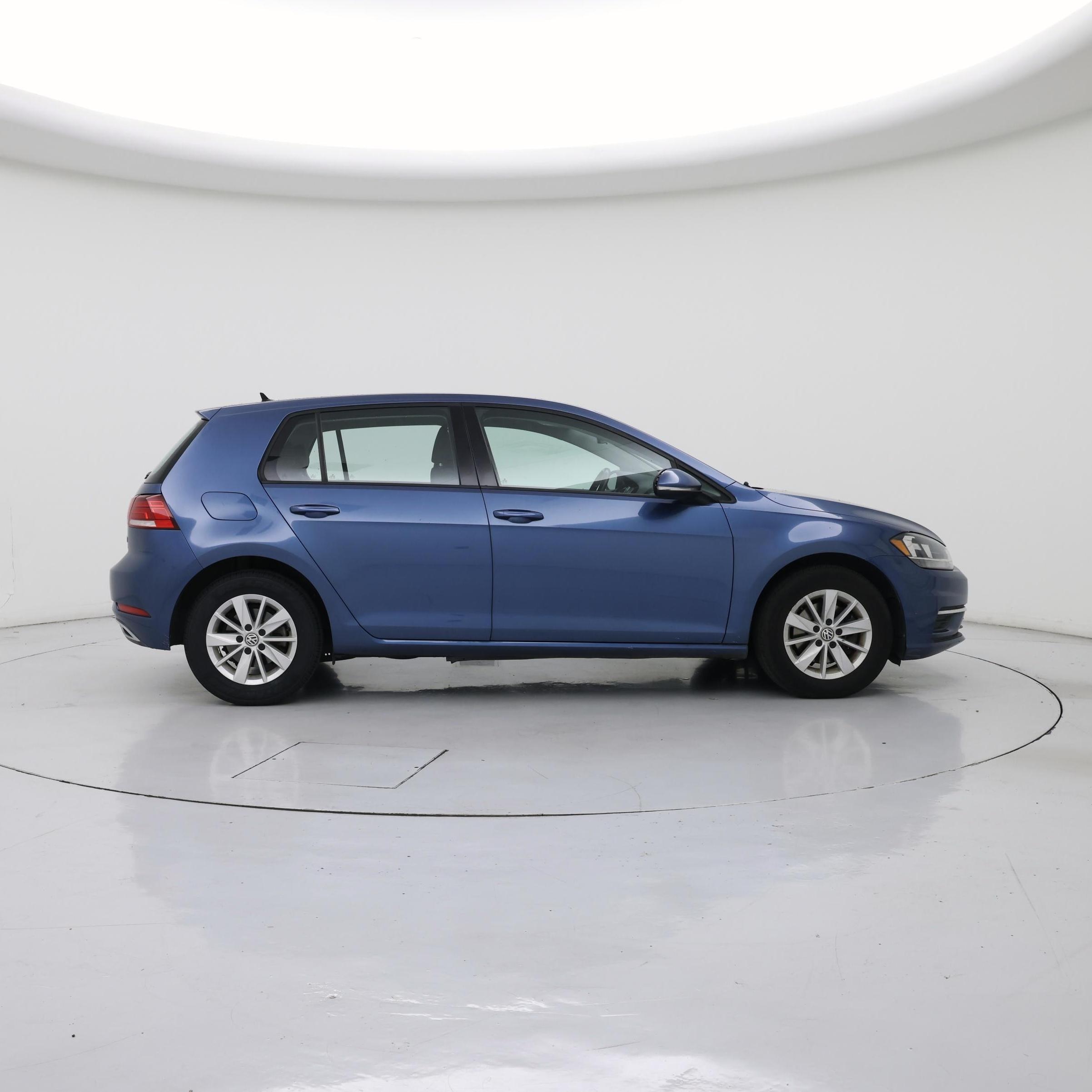 Thumbnail: 2018 Volkswagen Golf - 7