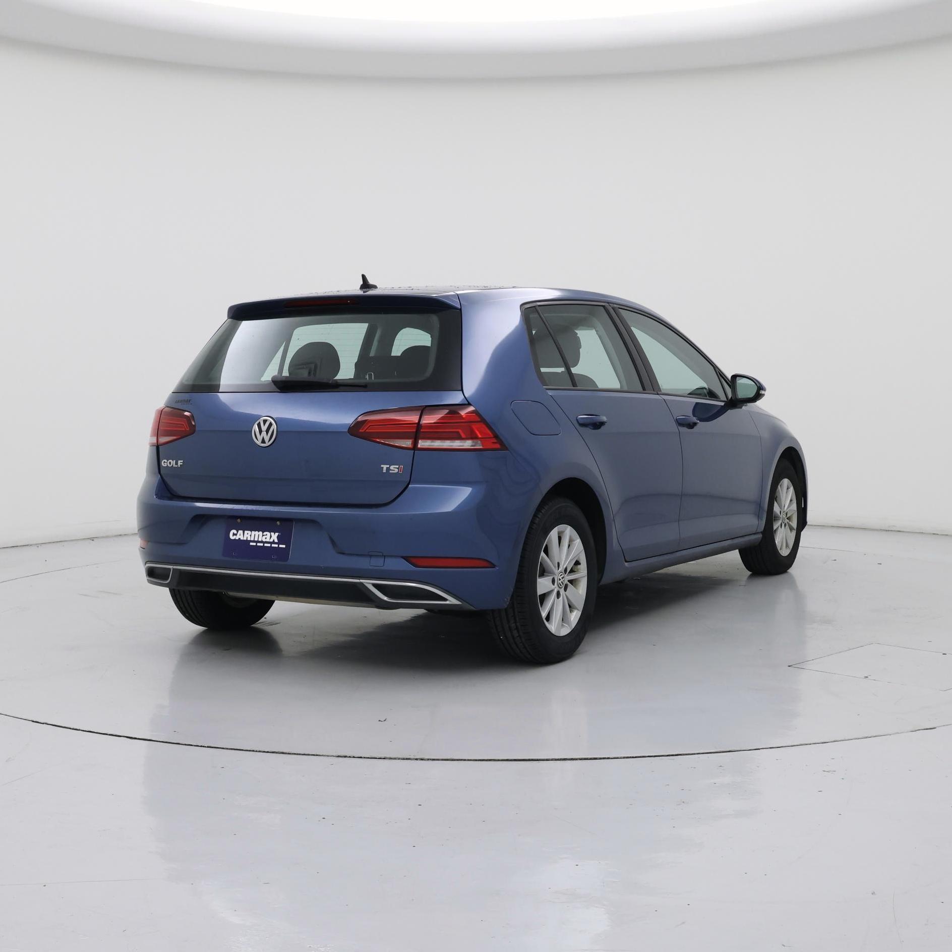Thumbnail: 2018 Volkswagen Golf - 8