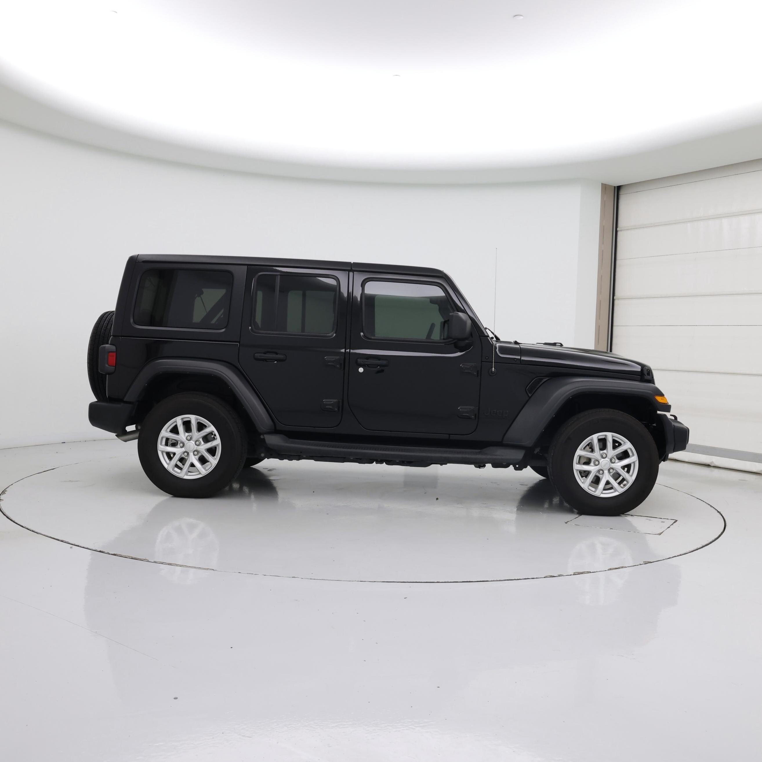 Thumbnail: 2023 Jeep Wrangler - 7