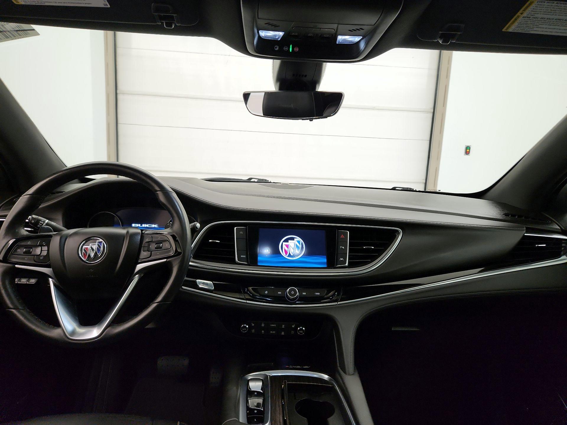 Thumbnail: 2022 Buick Enclave - 9